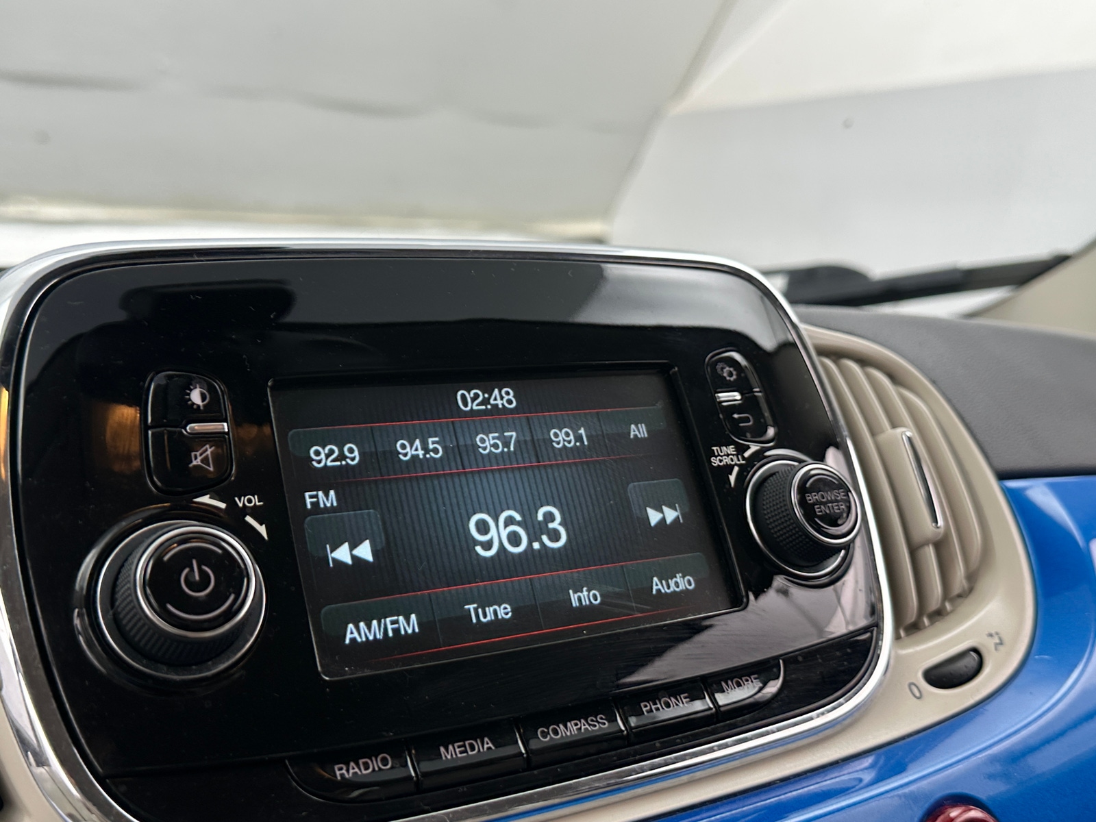 Thumbnail: 2019 Fiat 500 - 4