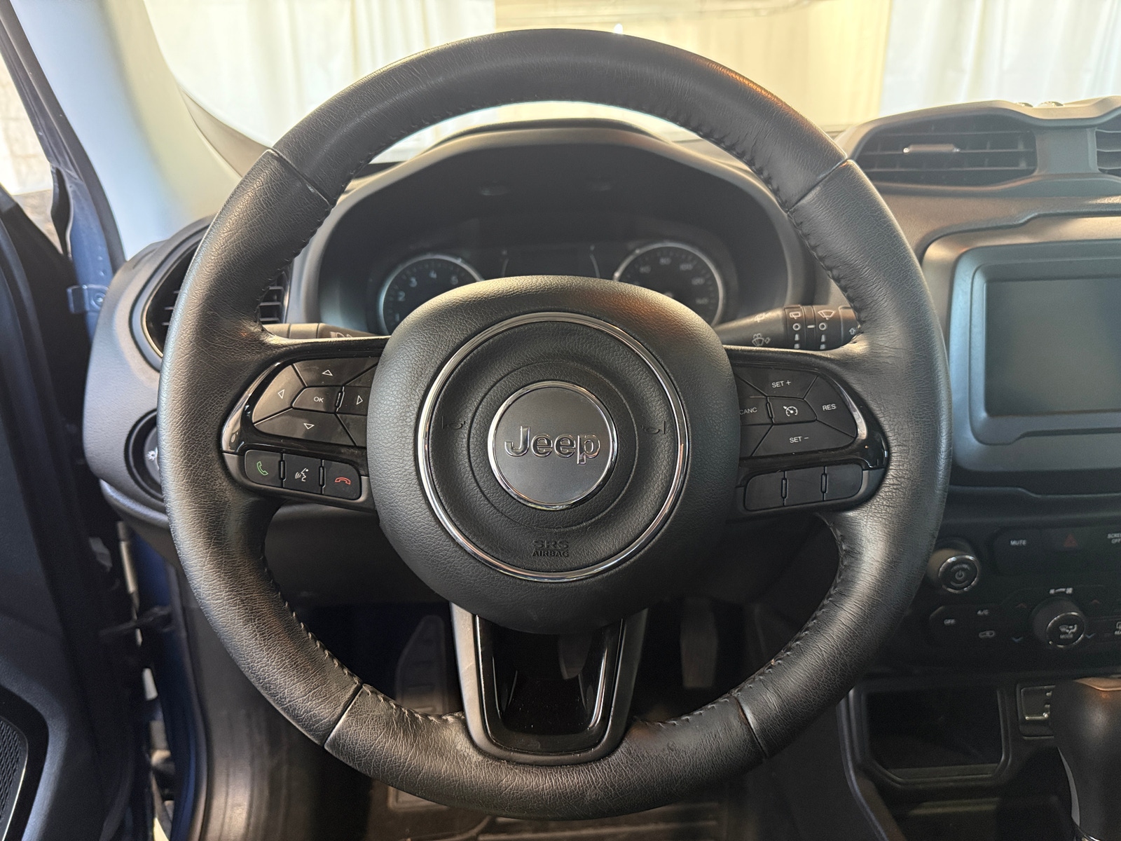 Thumbnail: 2020 Jeep Renegade - 5
