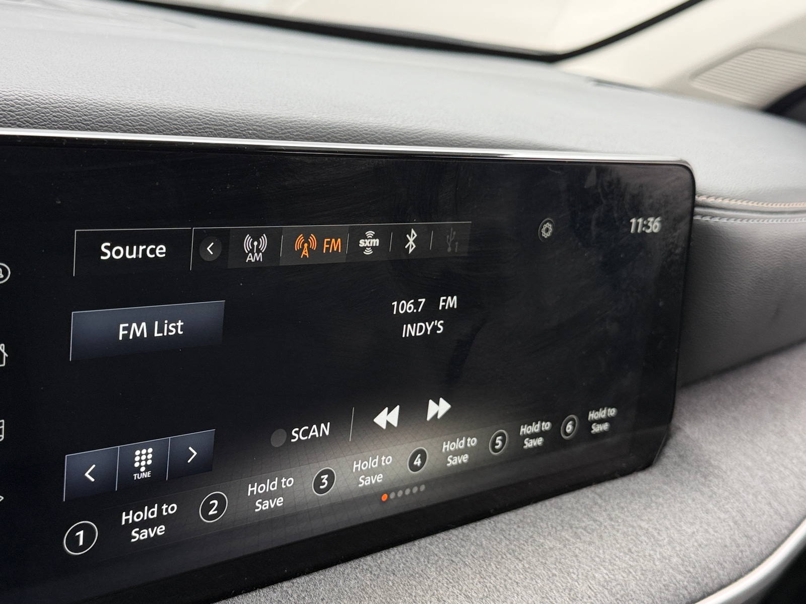 Thumbnail: 2025 Nissan Kicks - 4