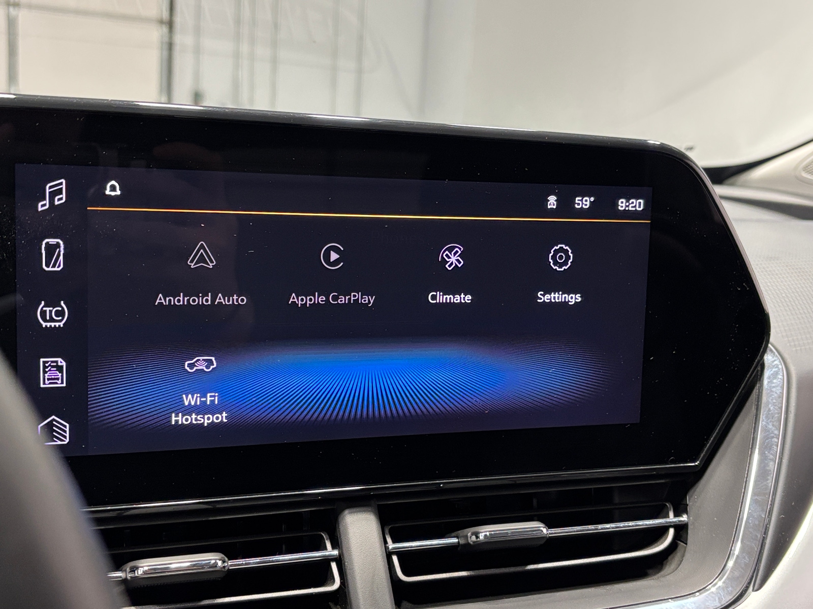 Thumbnail: 2025 Chevrolet Trax - 4