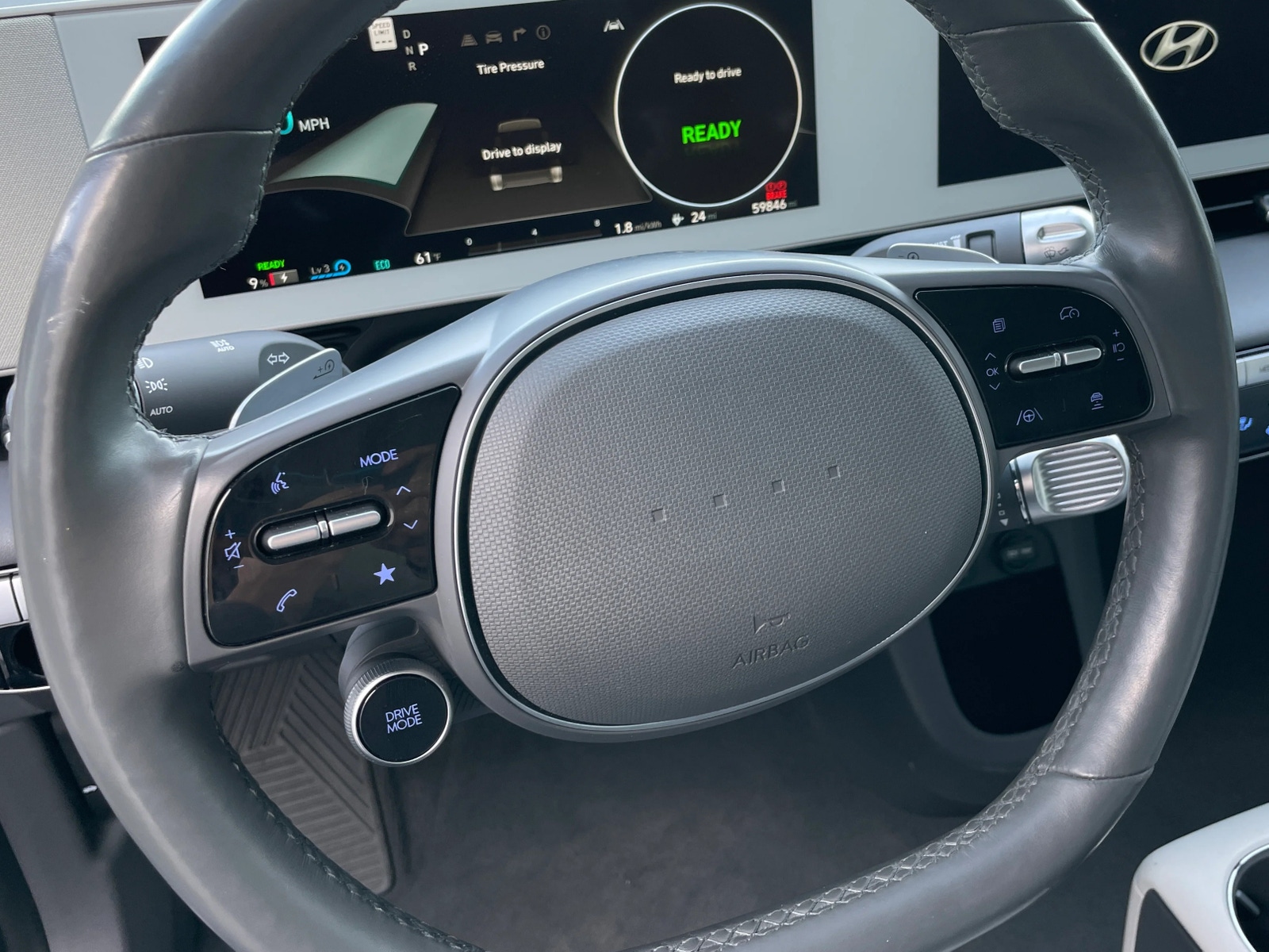 Thumbnail: 2022 Hyundai Ioniq 5 - 4