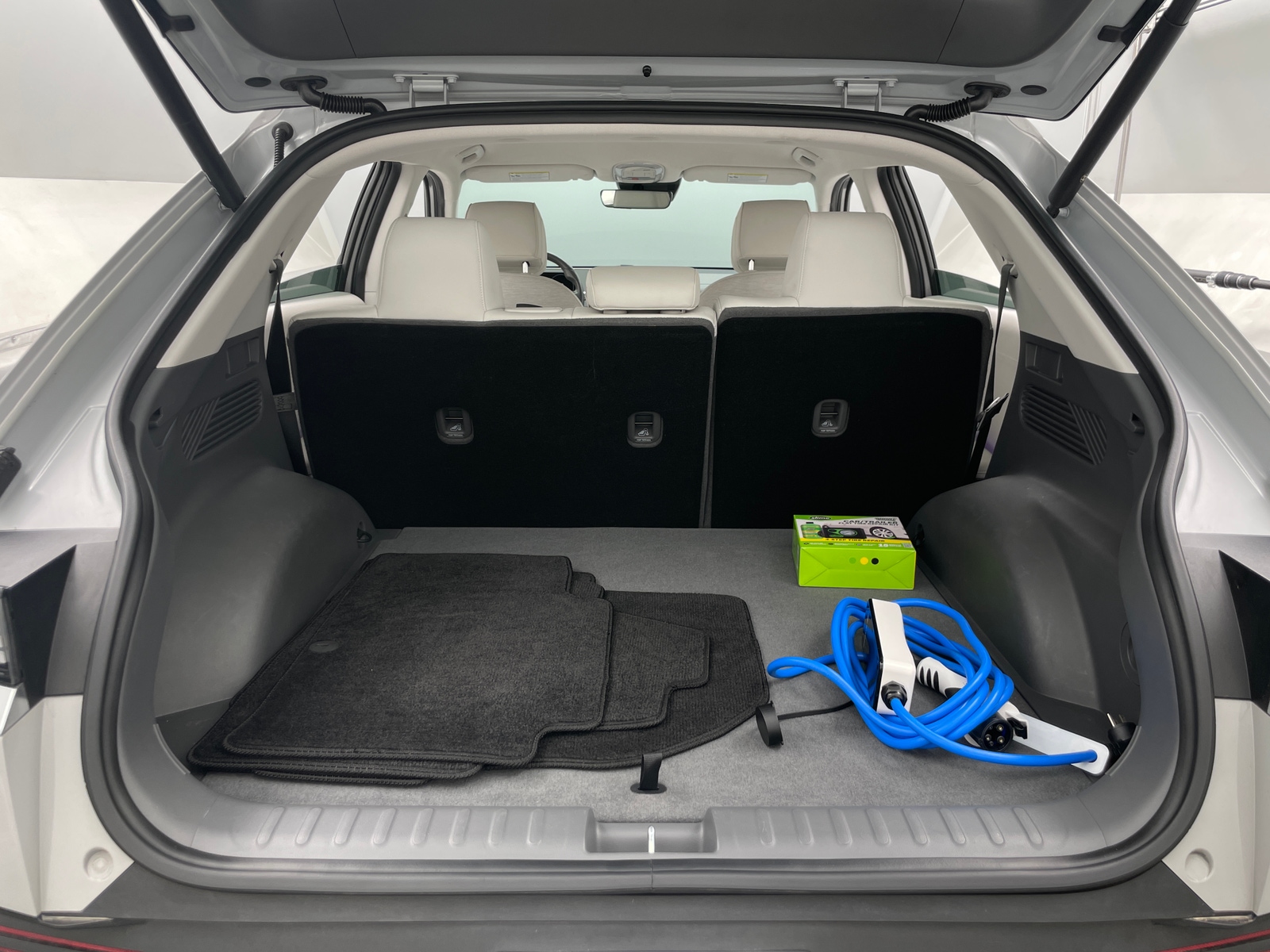 Thumbnail: 2022 Hyundai Ioniq 5 - 6