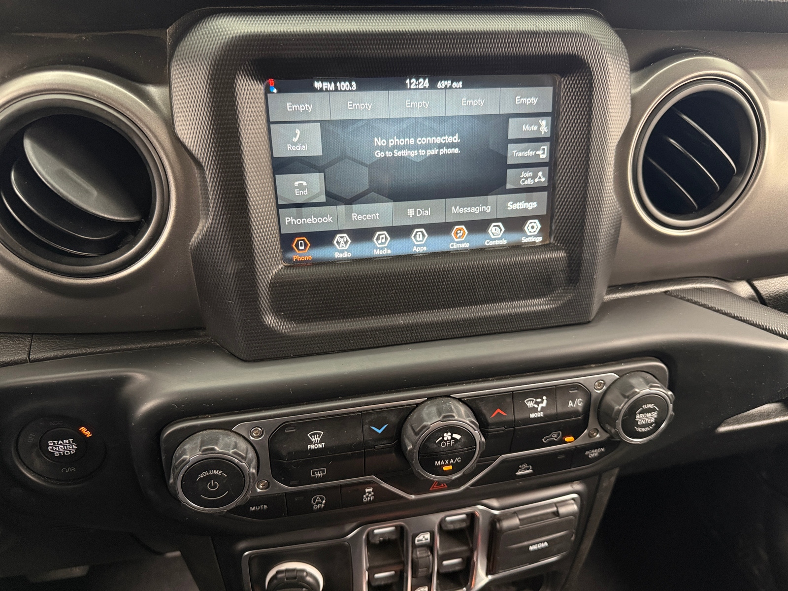 Thumbnail: 2023 Jeep Gladiator - 4