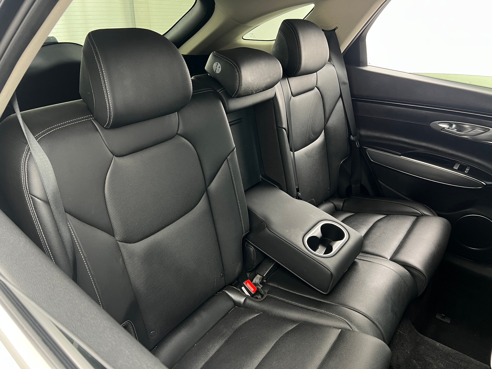 Thumbnail: 2023 Genesis GV70 - 6