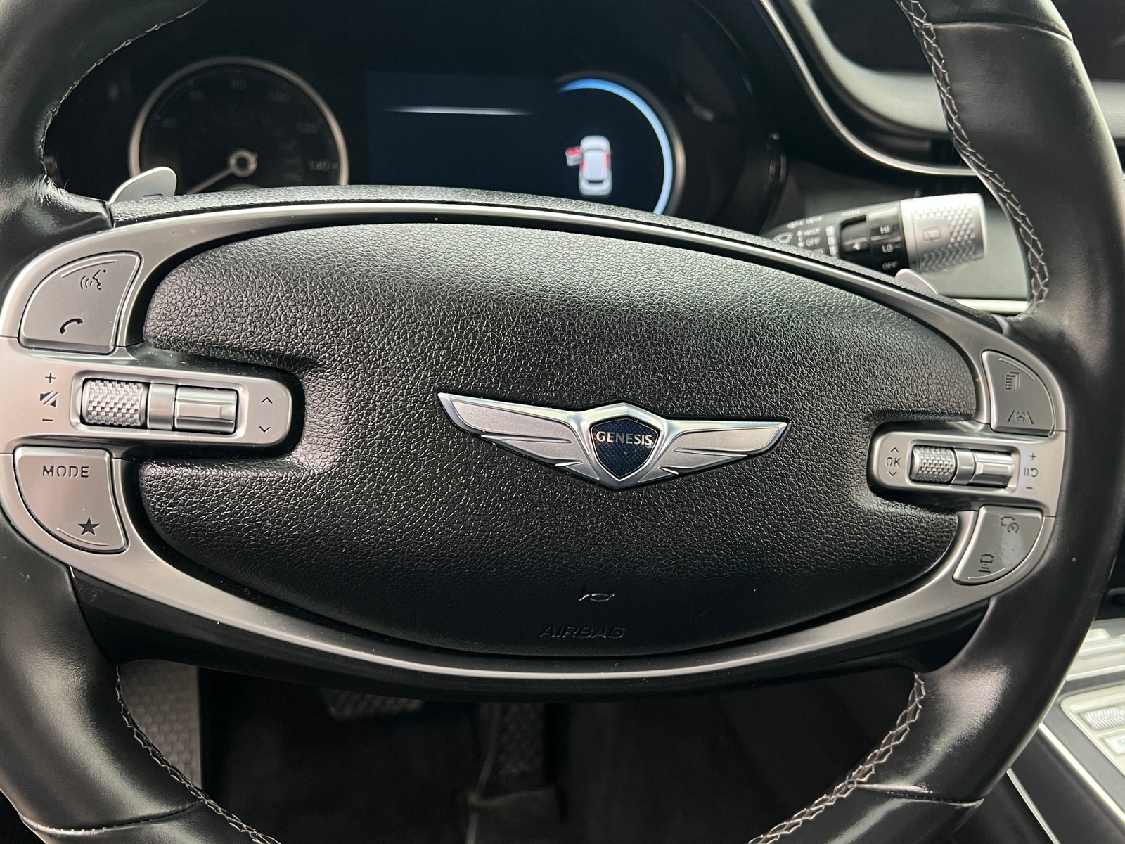 Thumbnail: 2023 Genesis GV70 - 5