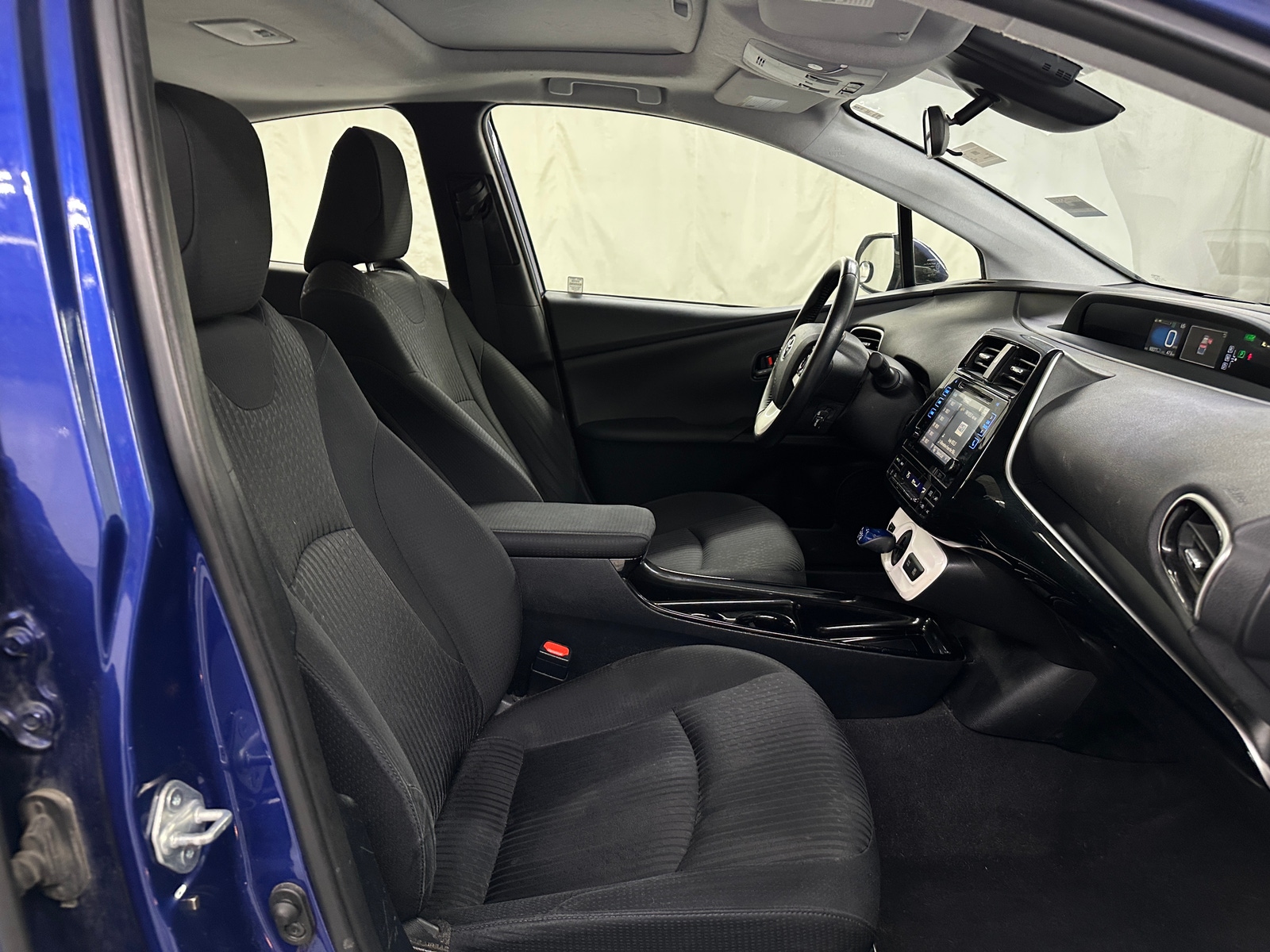 Thumbnail: 2017 Toyota Prius - 2