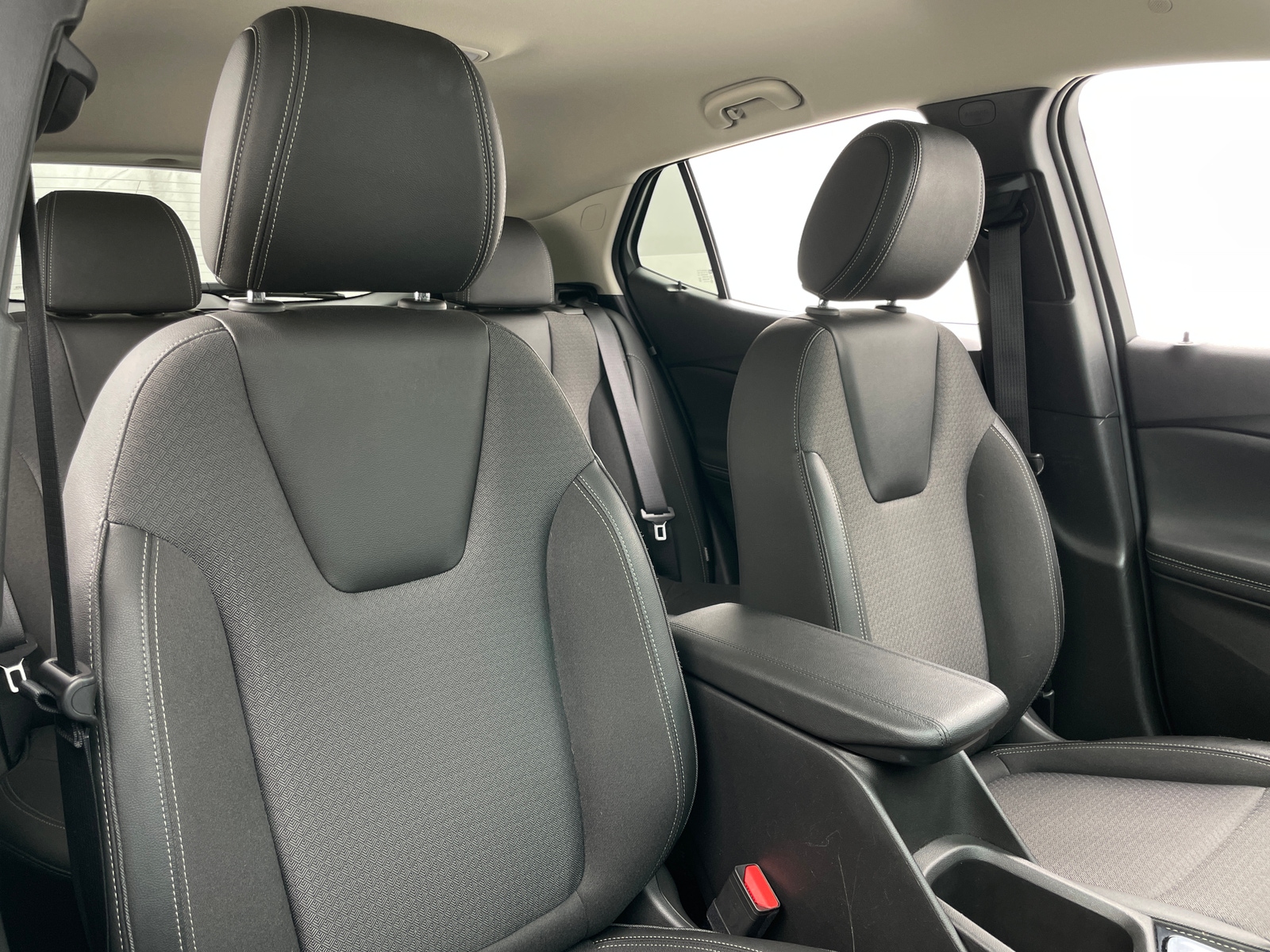 Thumbnail: 2025 Buick Encore GX - 2