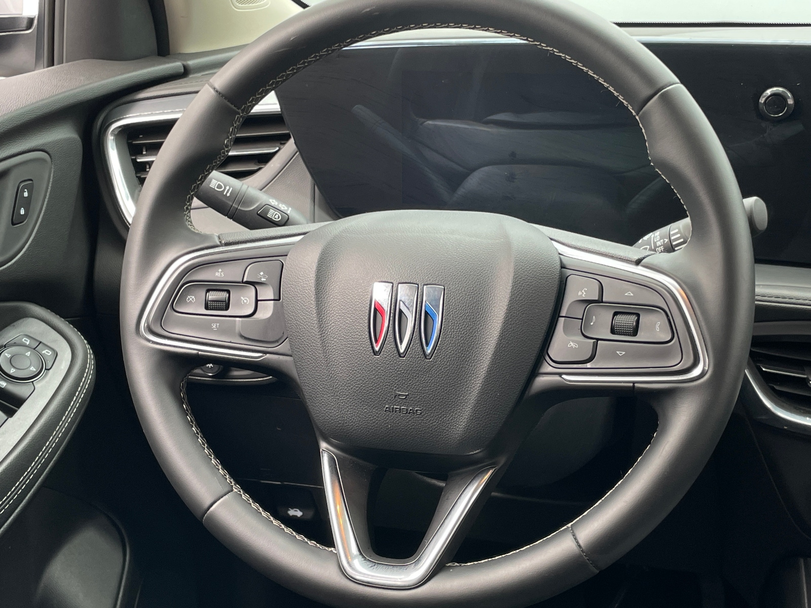 Thumbnail: 2025 Buick Encore GX - 5