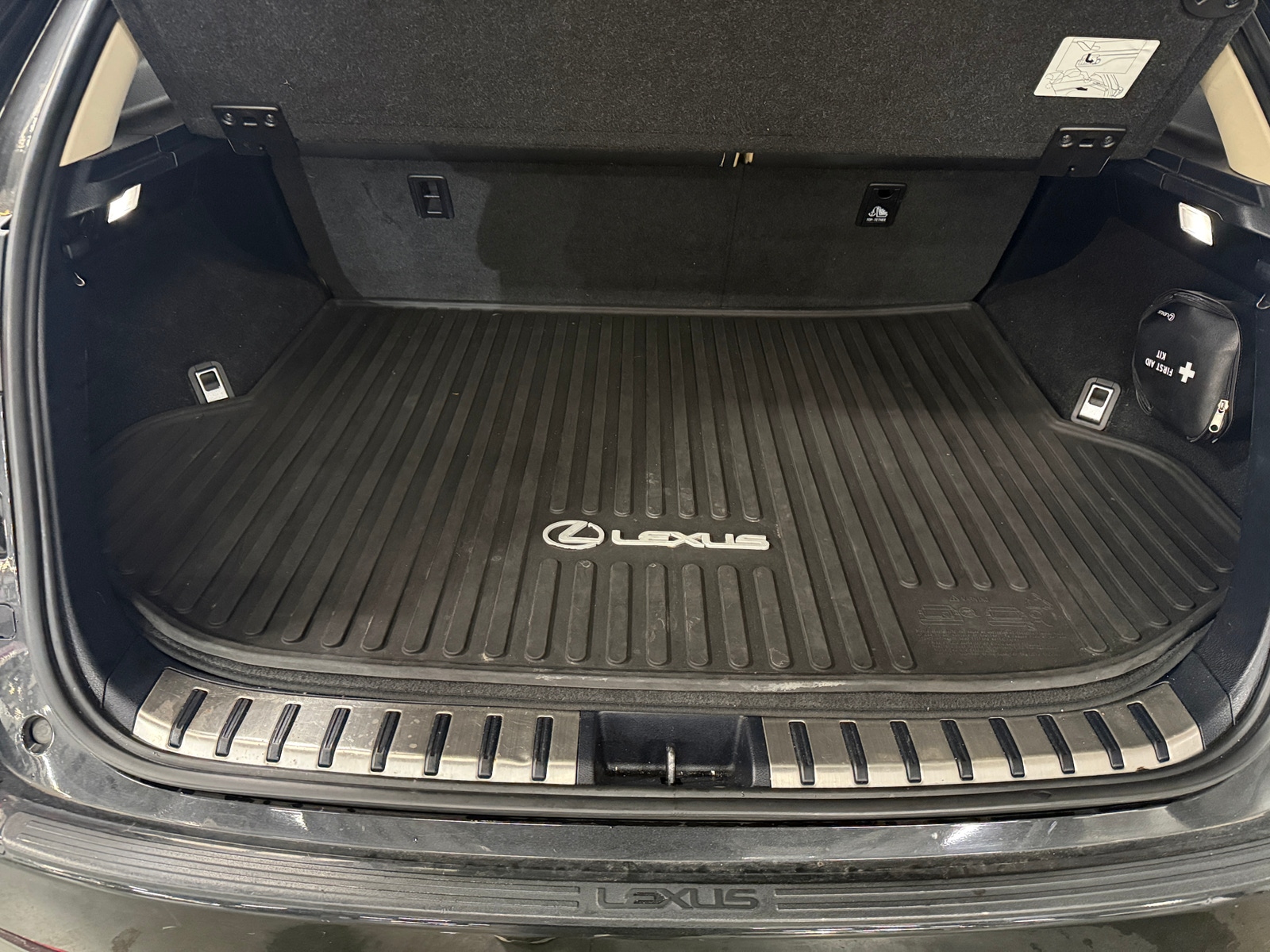 Thumbnail: 2020 Lexus NX - 6