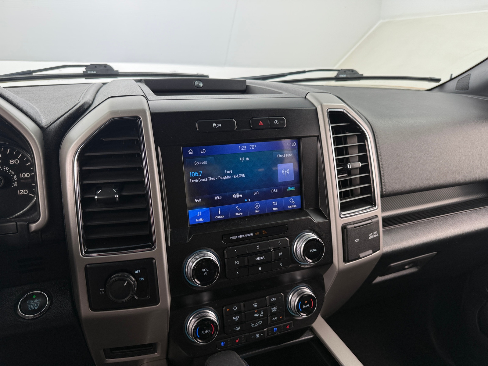 Thumbnail: 2019 Ford Econoline - 3