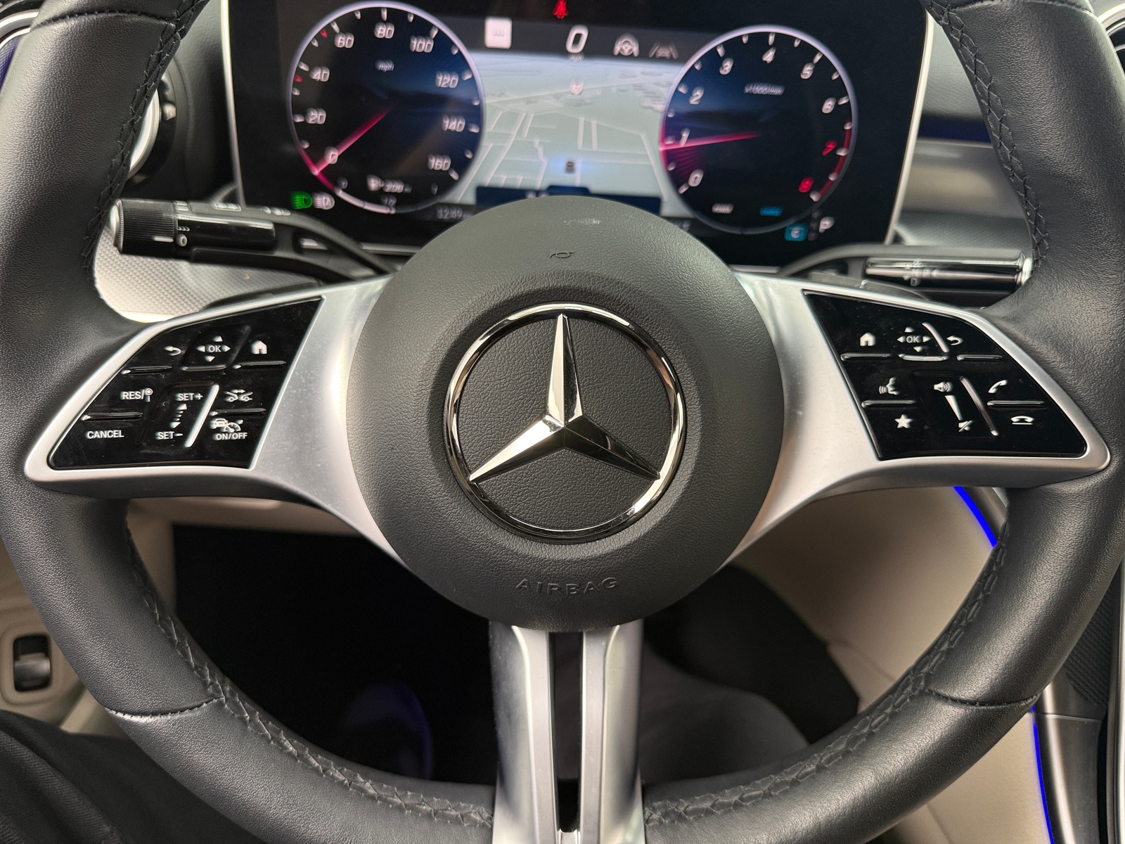 Thumbnail: 2024 Mercedes-Benz CLE - 3