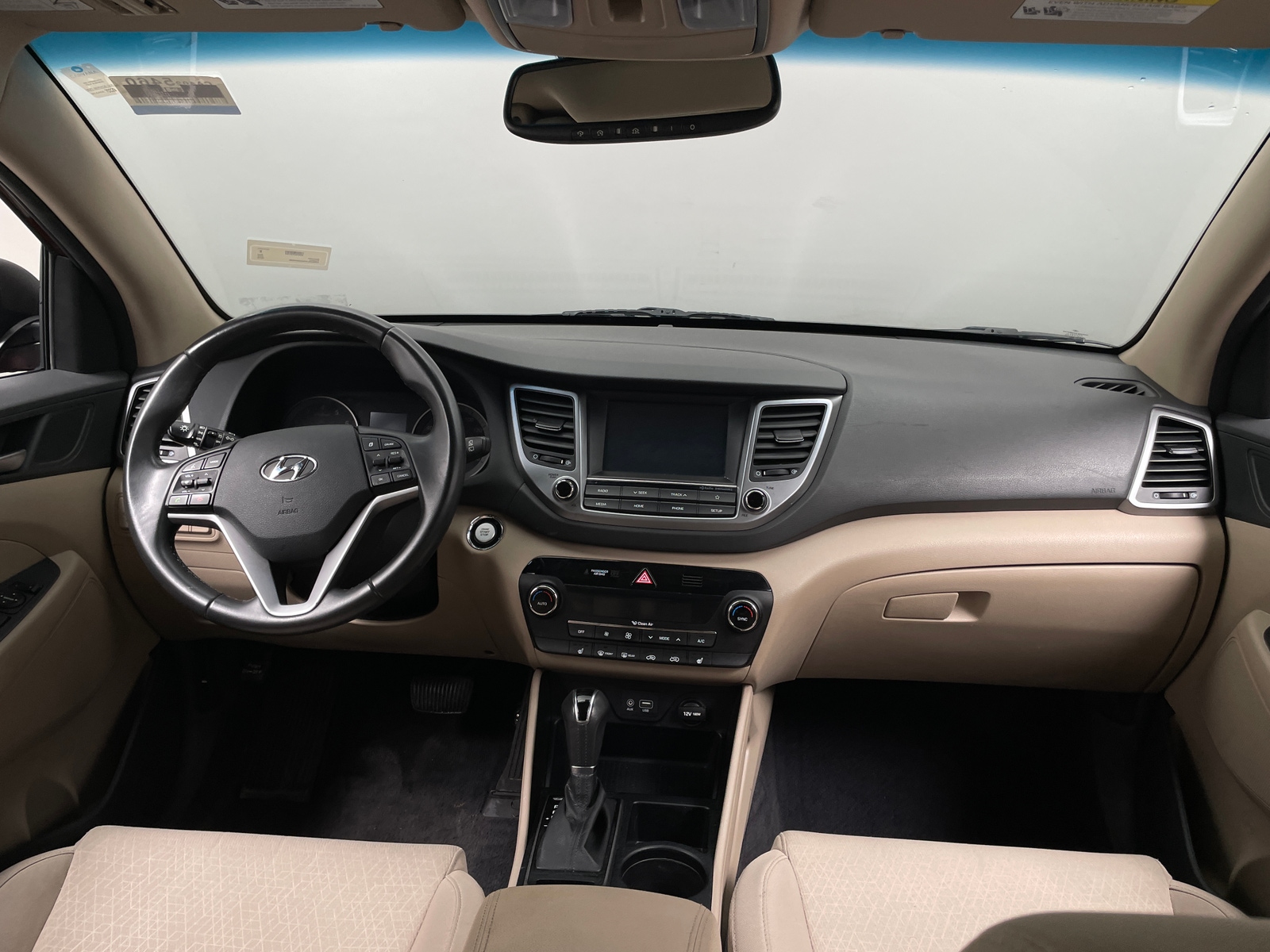 Thumbnail: 2018 Hyundai Tucson - 3