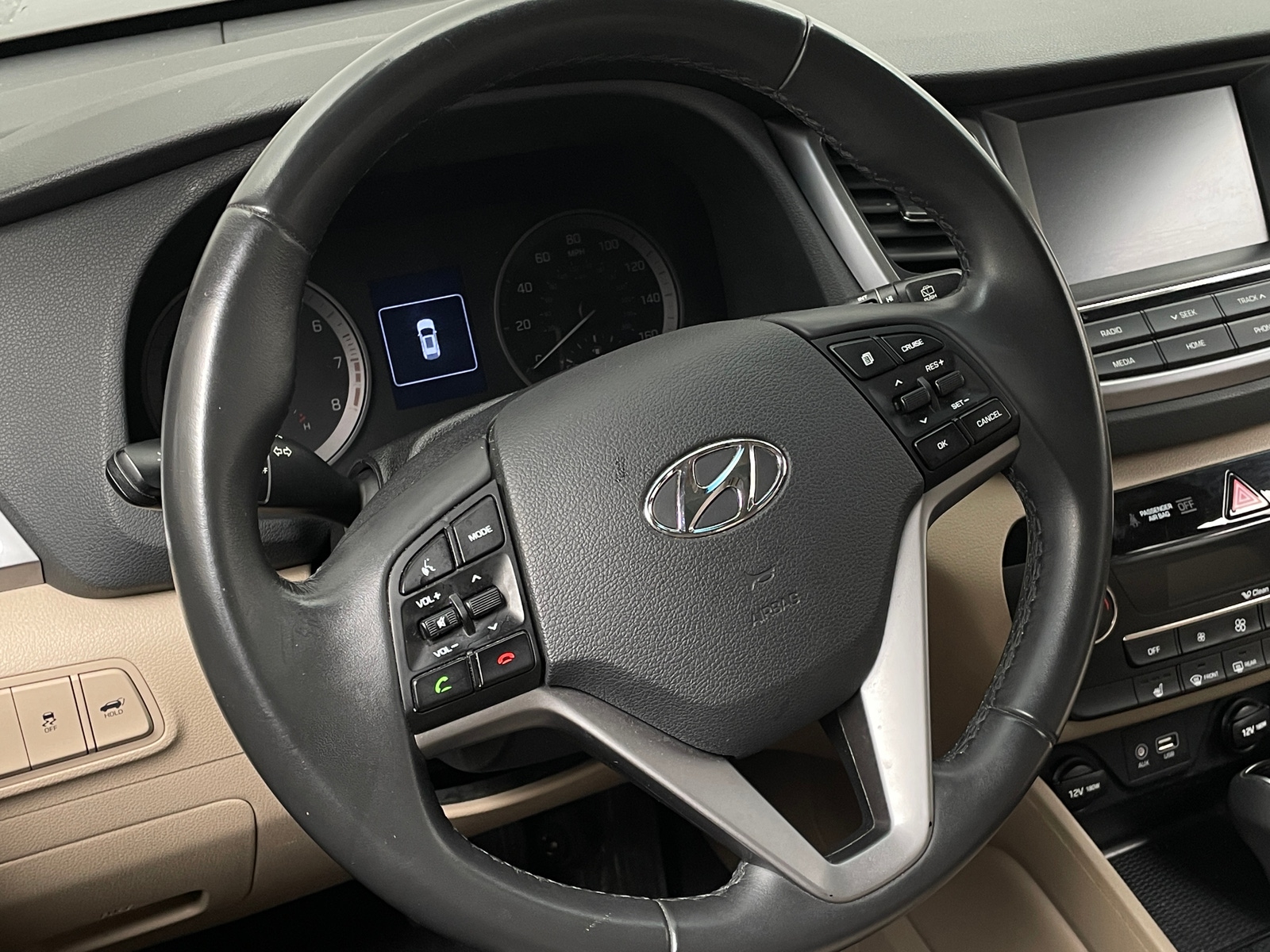 Thumbnail: 2018 Hyundai Tucson - 5