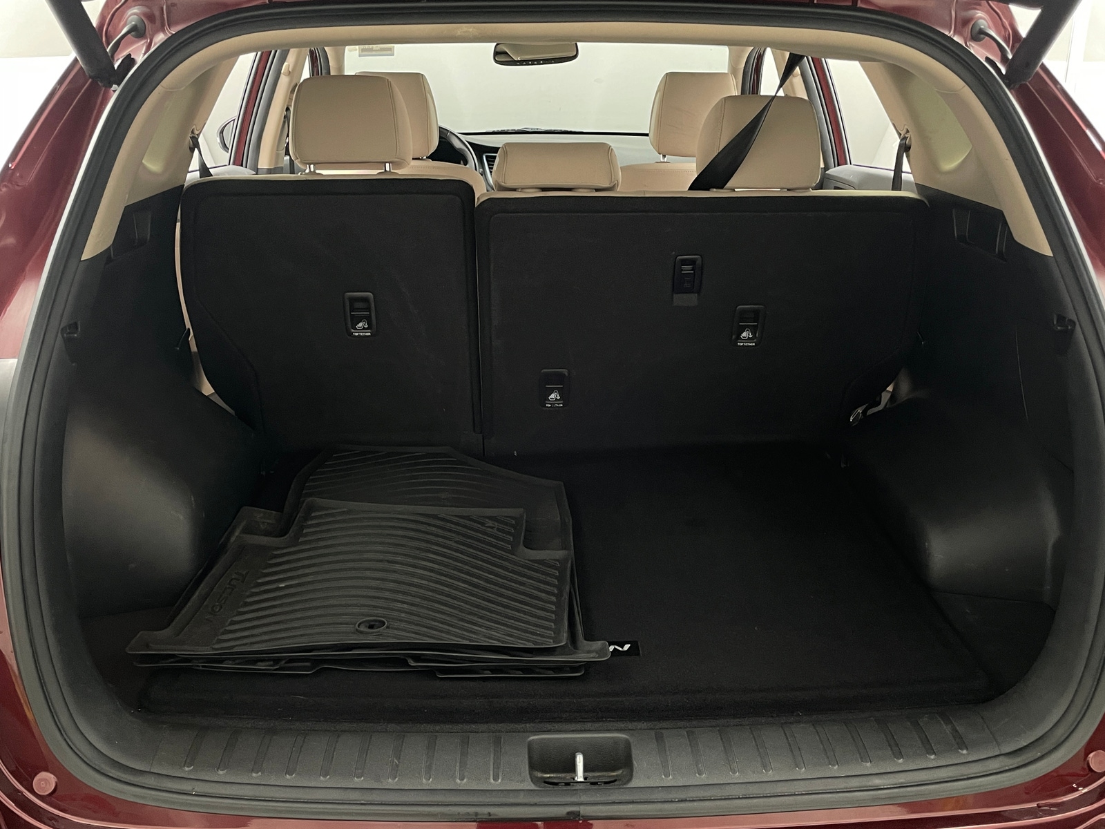 Thumbnail: 2018 Hyundai Tucson - 7