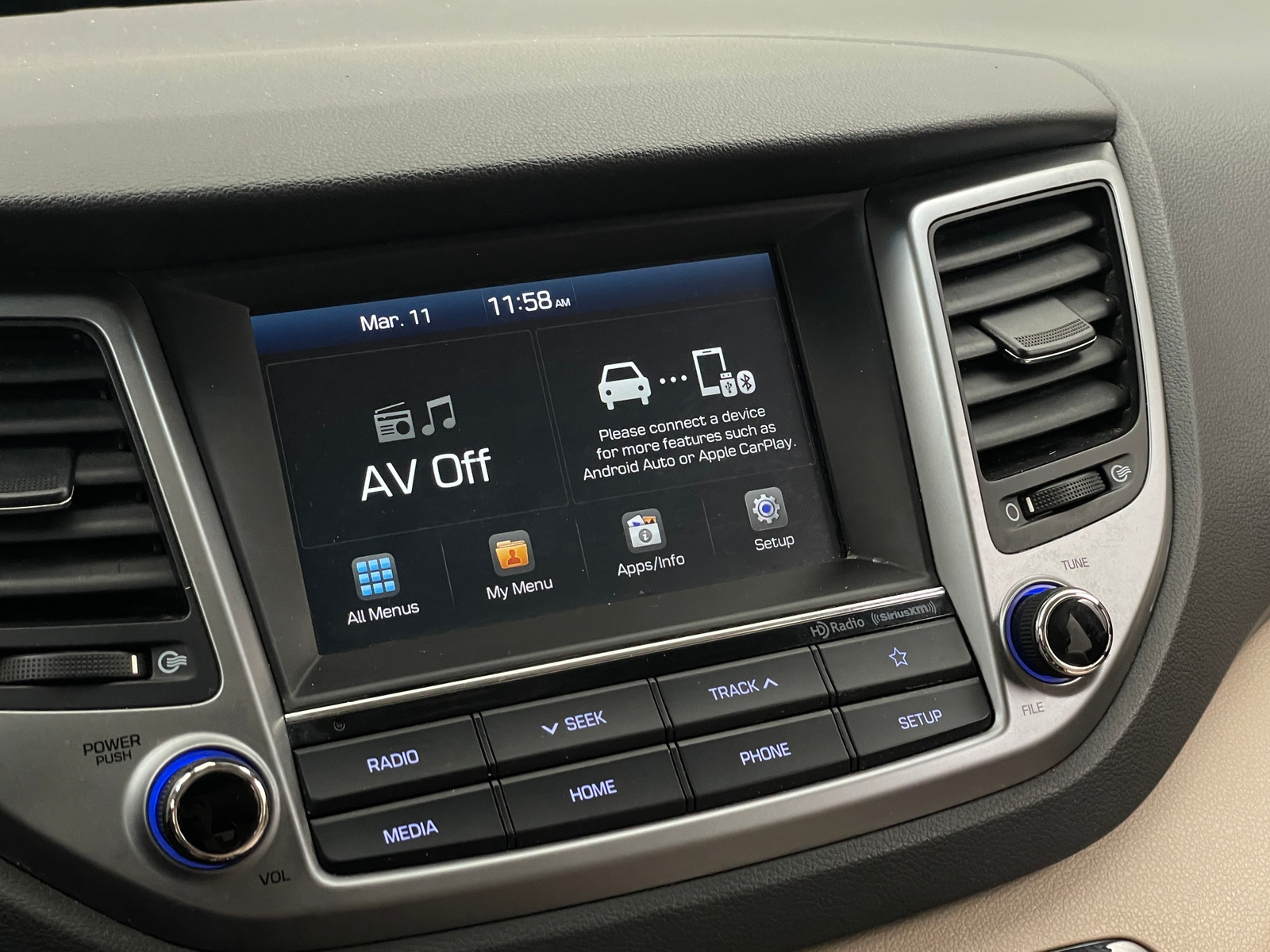 Thumbnail: 2018 Hyundai Tucson - 4