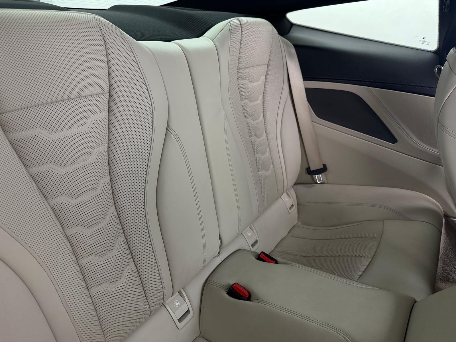 Thumbnail: 2022 BMW 8 Series - 4