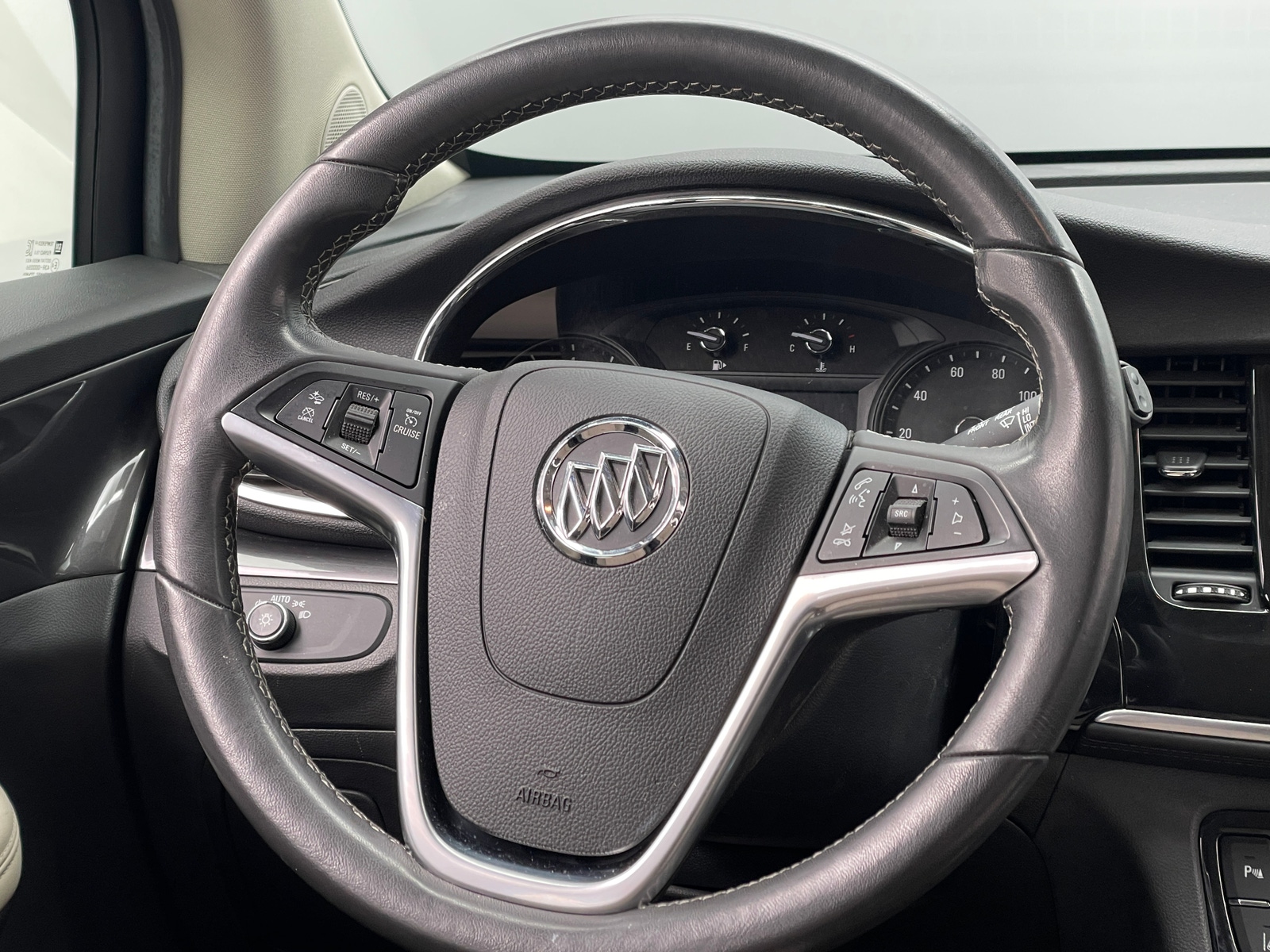 Thumbnail: 2022 Buick Encore - 5