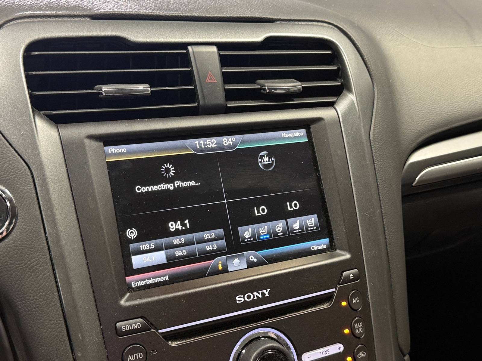 Thumbnail: 2016 Ford Fusion - 3