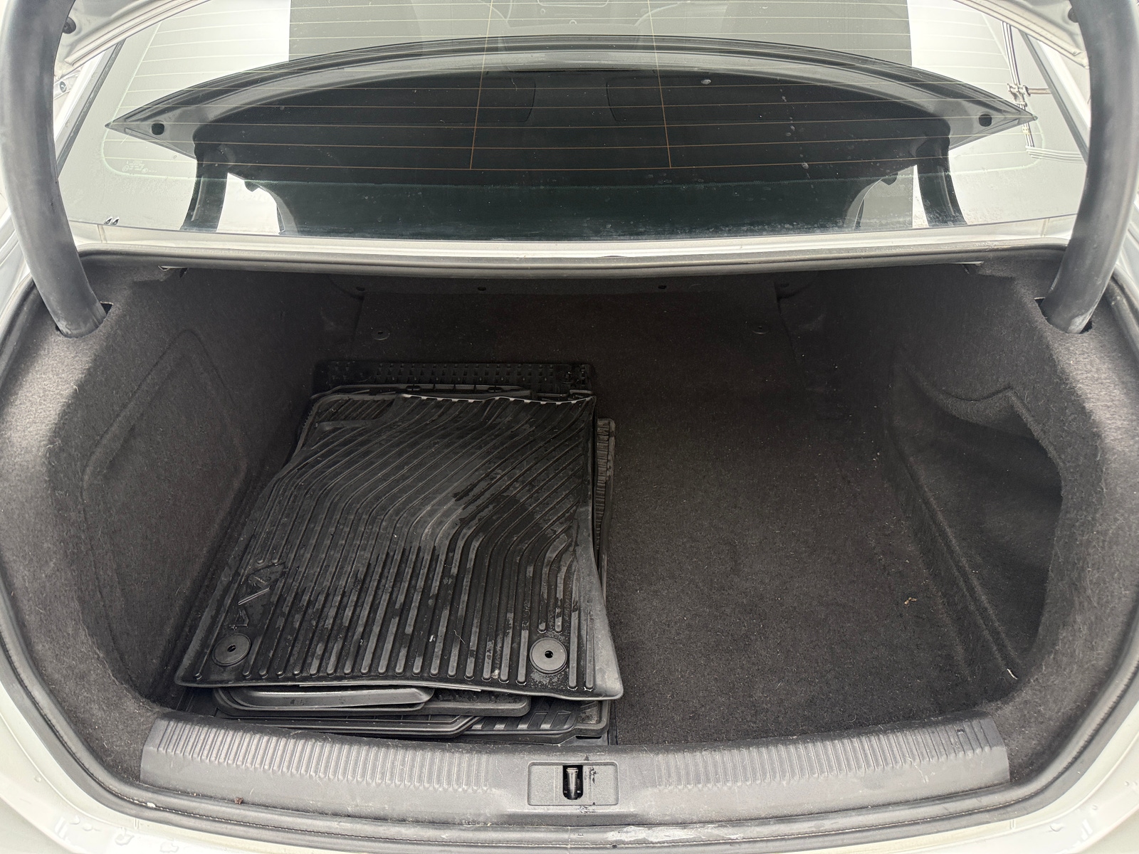 Thumbnail: 2013 Audi A4 - 6