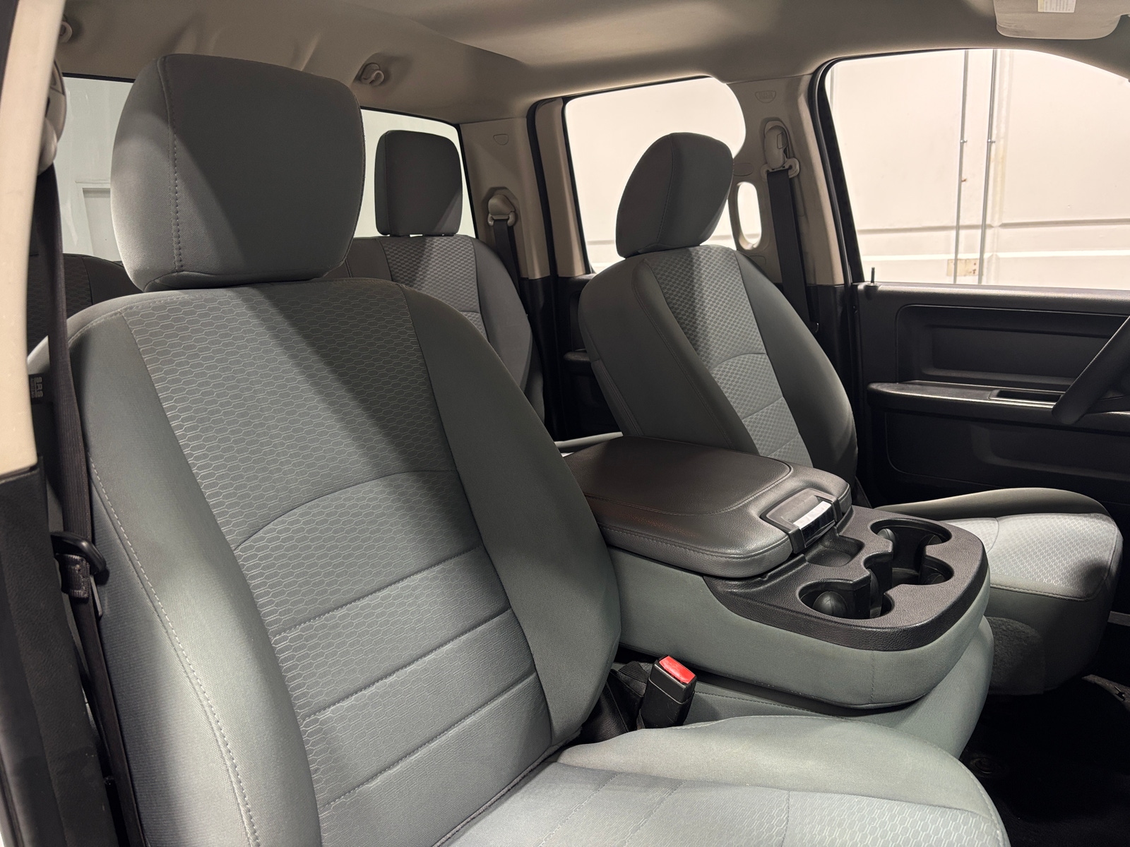 Thumbnail: 2019 RAM 1500 Classic - 2