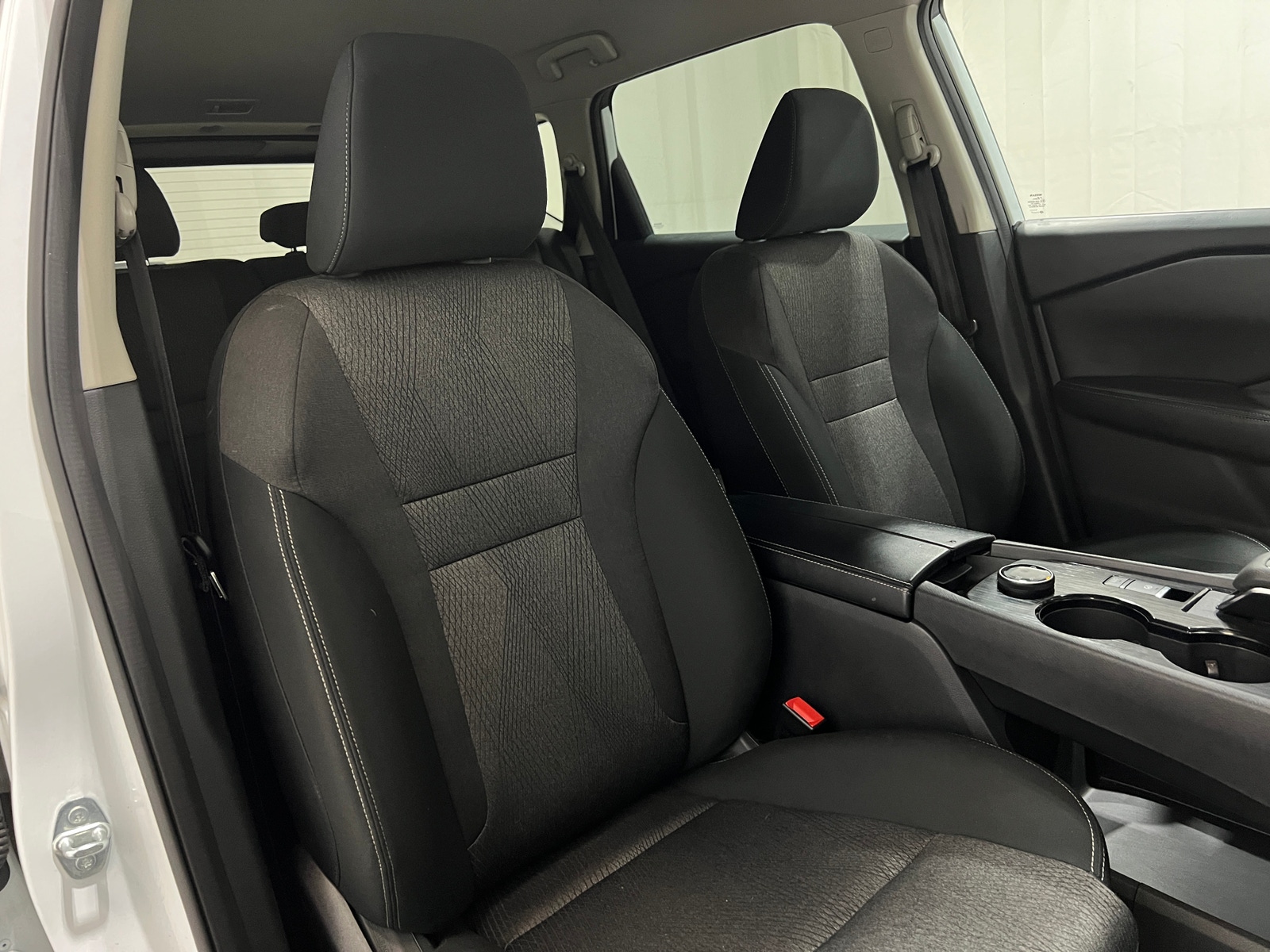 Thumbnail: 2025 Nissan Rogue - 2