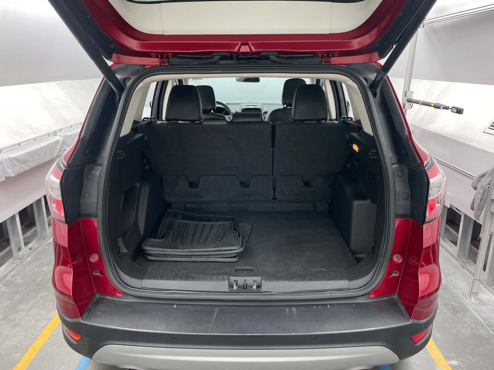 Thumbnail: 2018 Ford Escape - 6