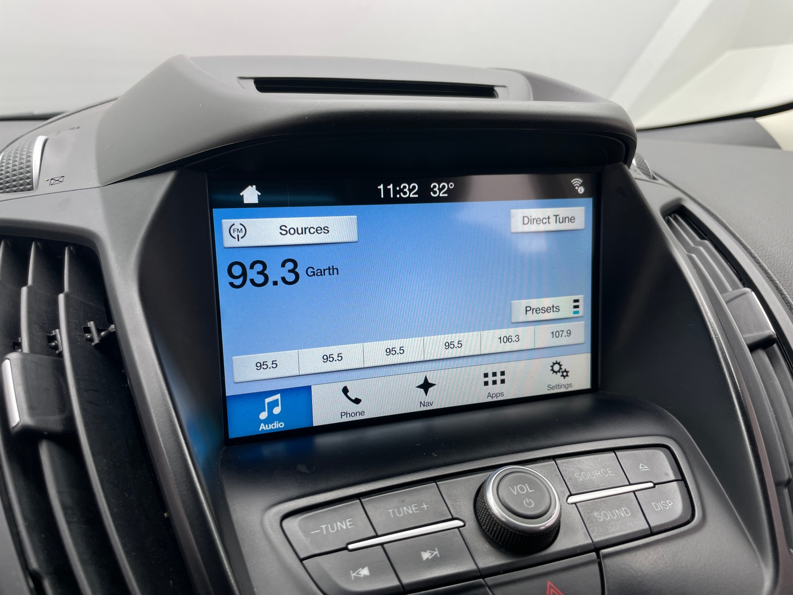 Thumbnail: 2018 Ford Escape - 3