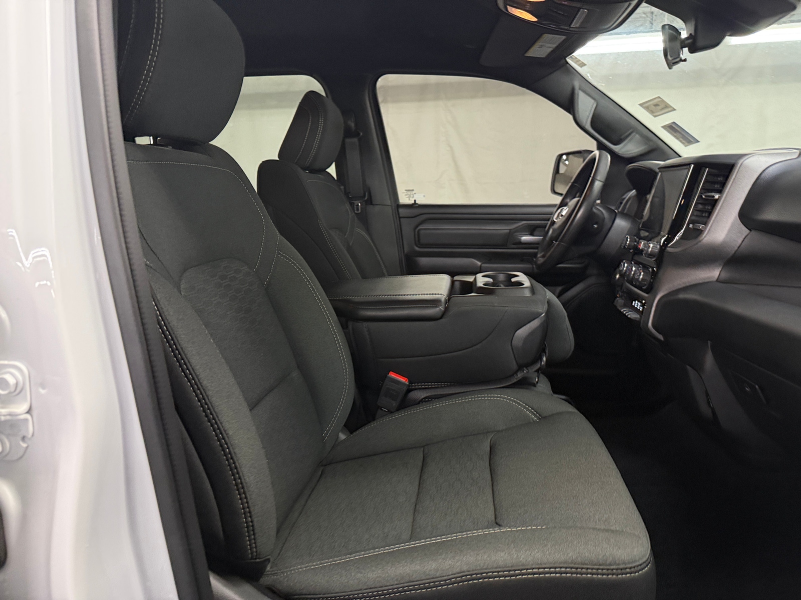 Thumbnail: 2025 RAM 1500 - 2