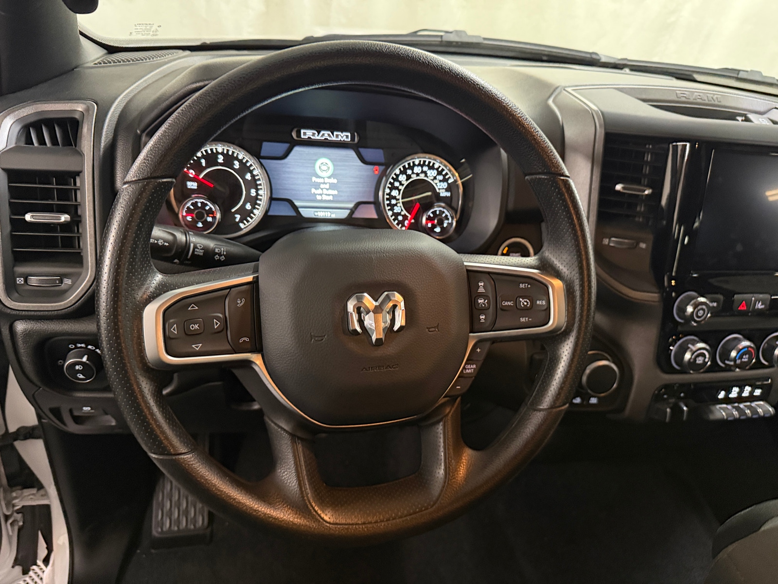 Thumbnail: 2025 RAM 1500 - 5