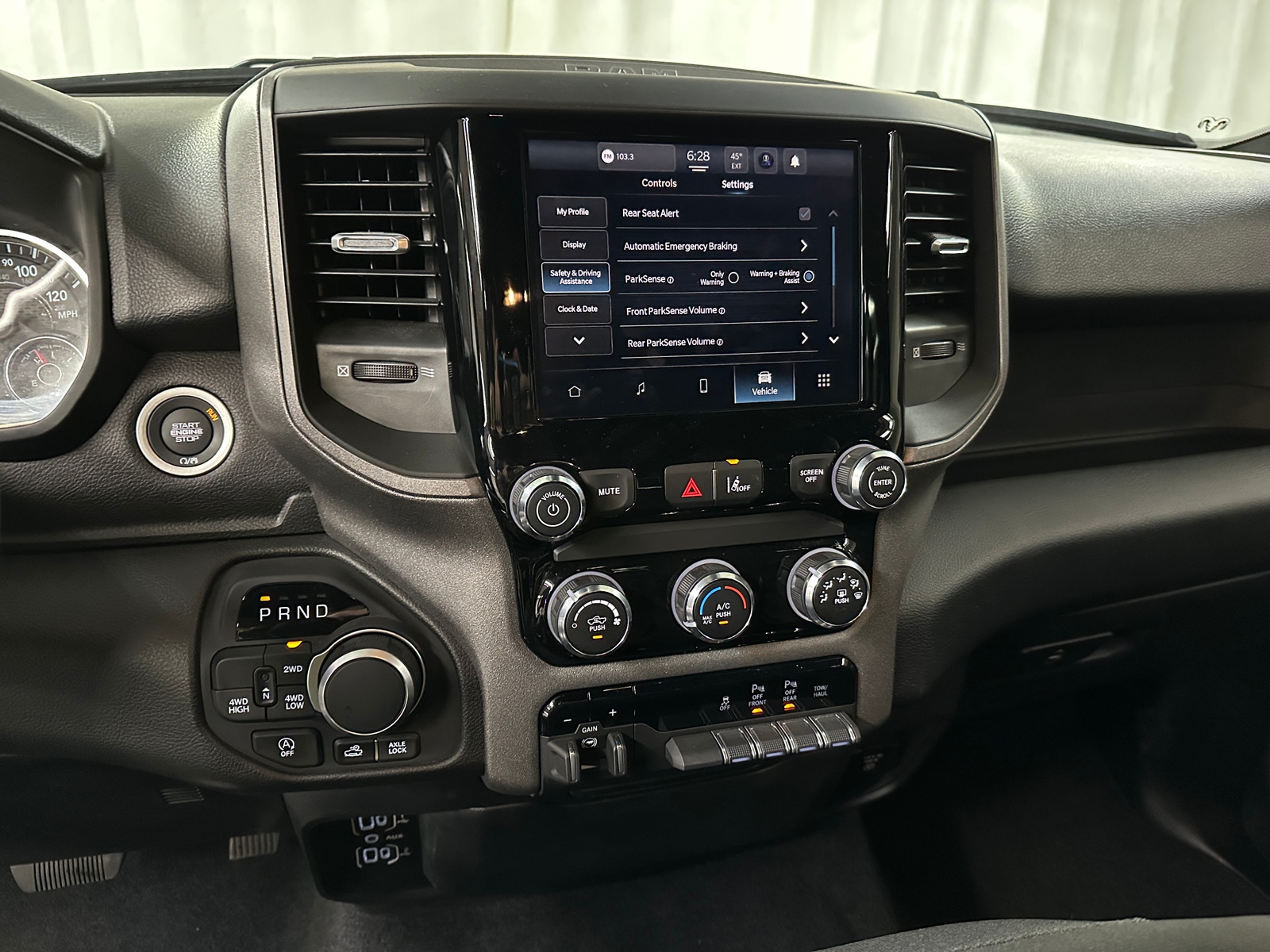 Thumbnail: 2025 RAM 1500 - 4