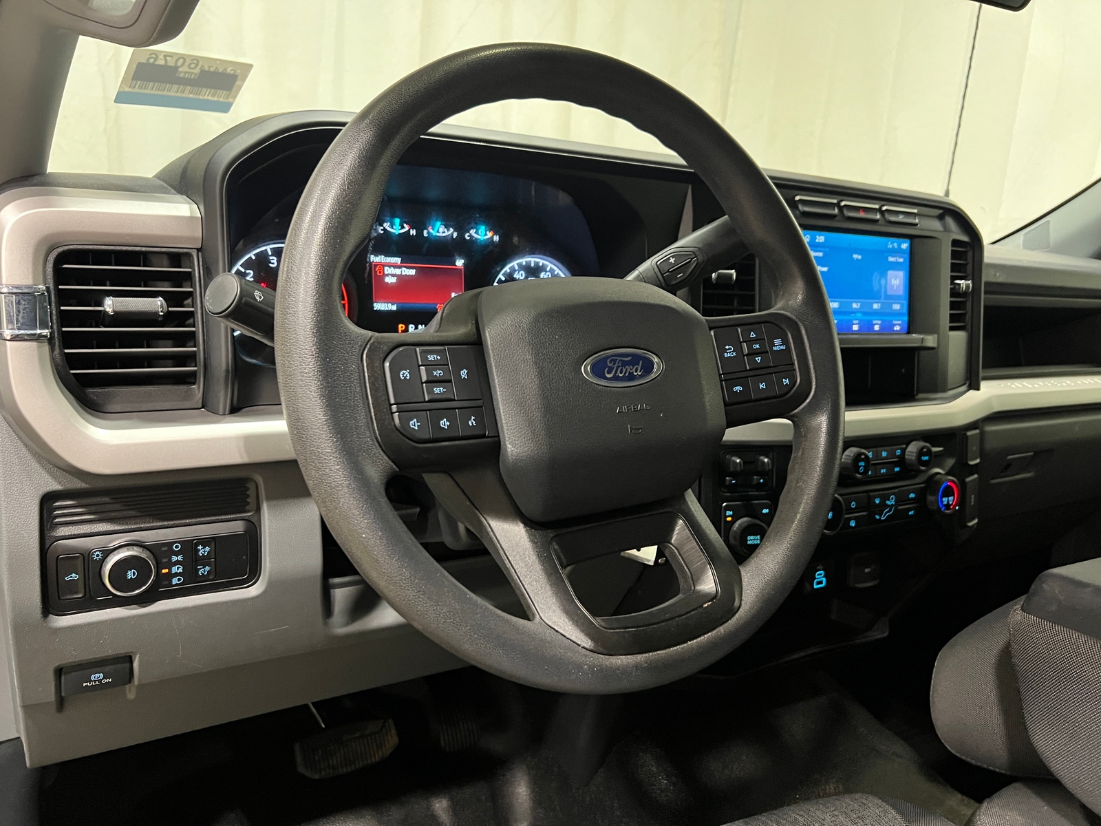 Thumbnail: 2023 Ford Econoline - 4