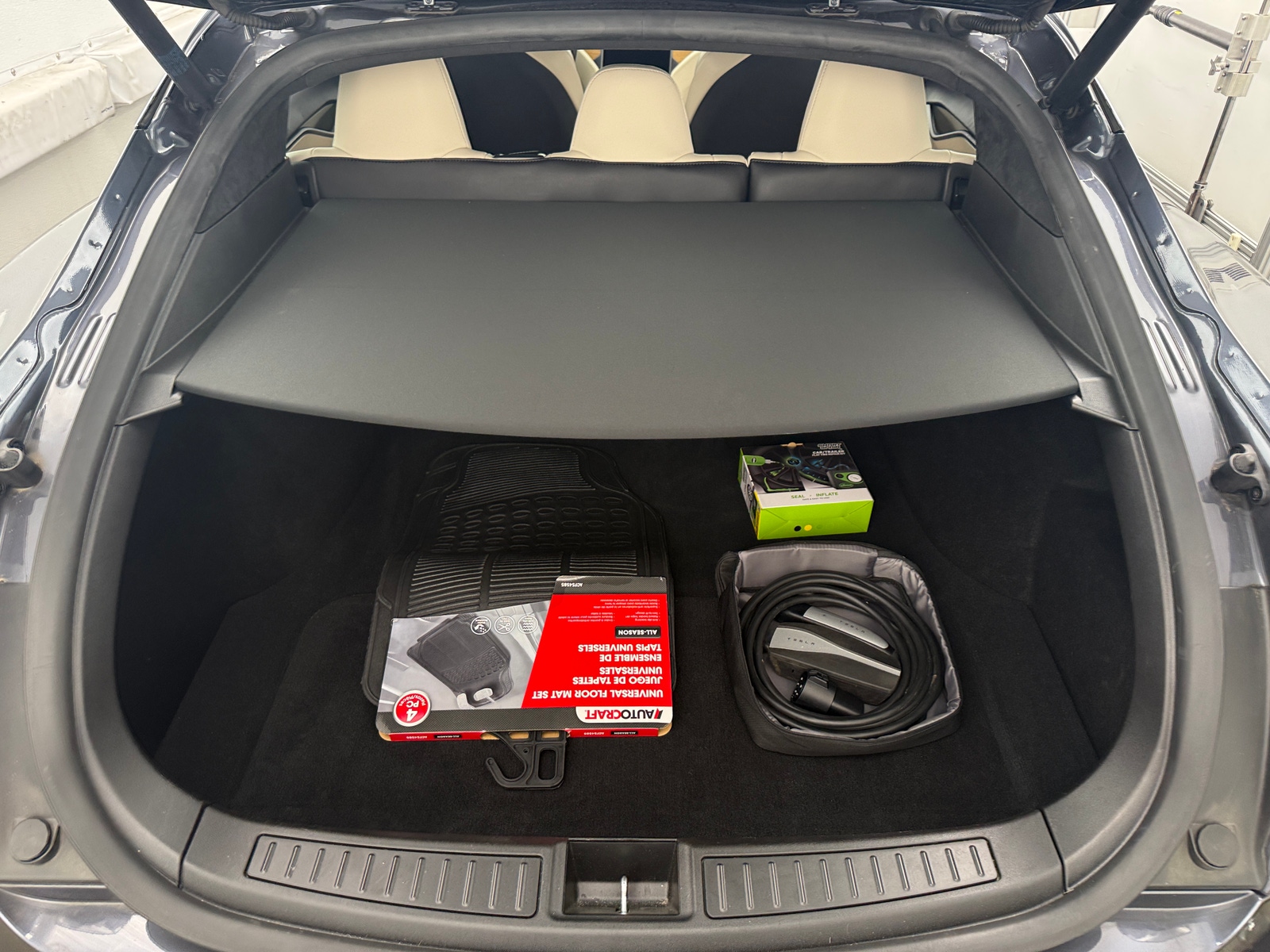 Thumbnail: 2019 Tesla Model S - 6