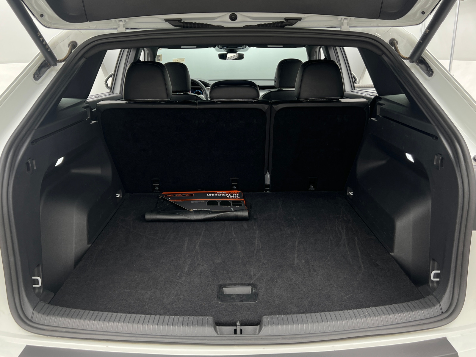 Thumbnail: 2025 Volkswagen Atlas - 6