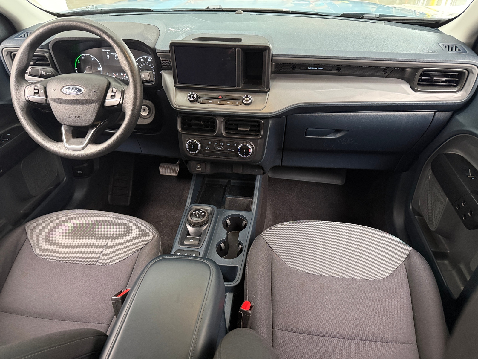 Thumbnail: 2022 Ford Maverick - 3