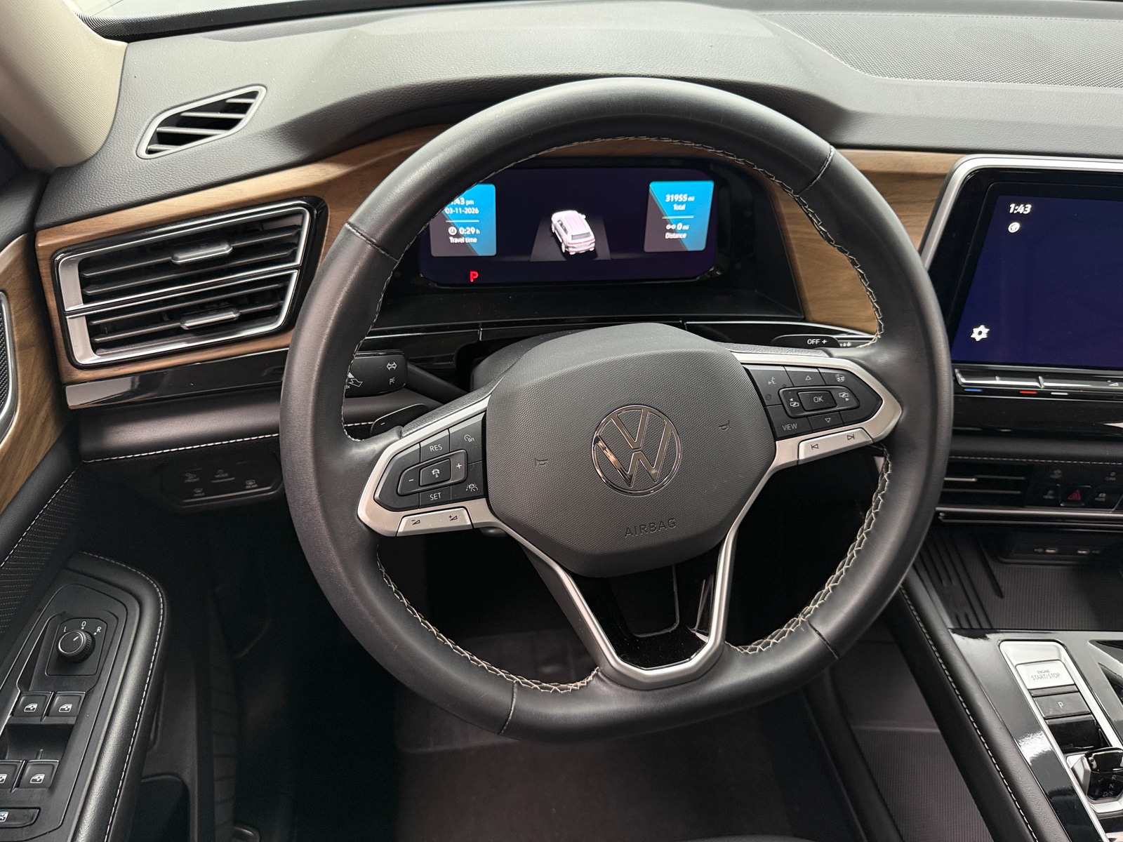 Thumbnail: 2025 Volkswagen Atlas - 4