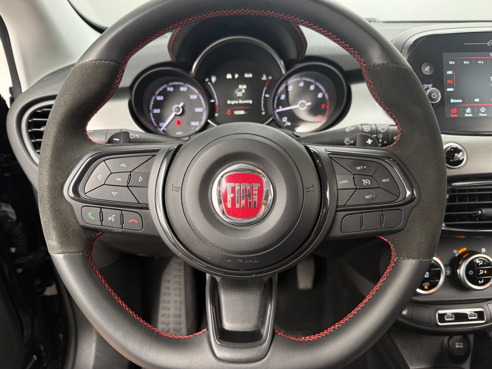 Thumbnail: 2023 Fiat 500X - 5