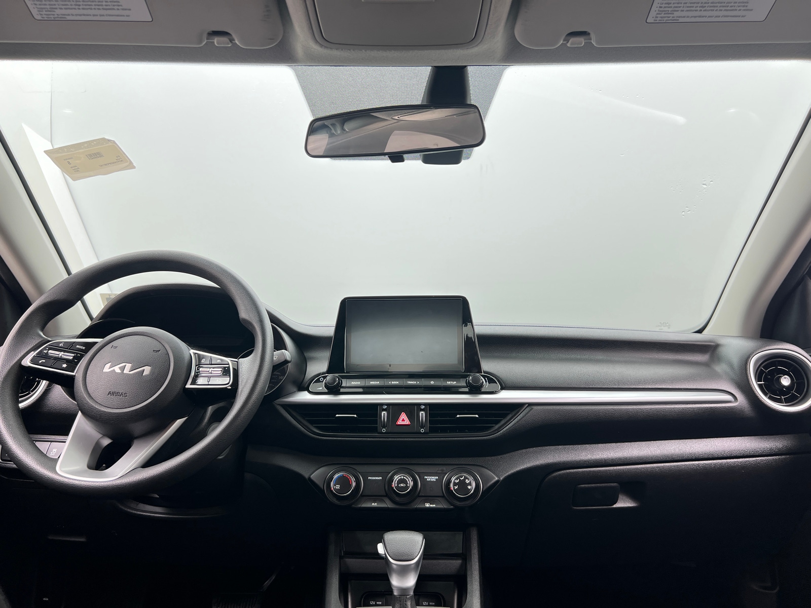 Thumbnail: 2023 Kia Forte - 3