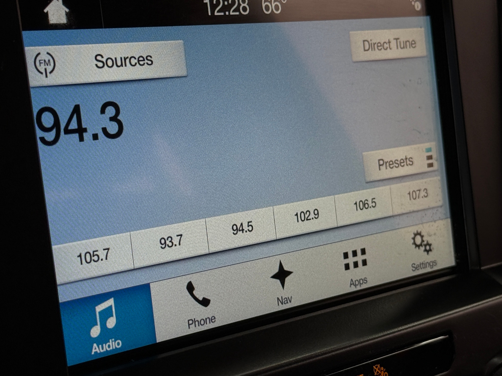 Thumbnail: 2018 Ford Econoline - 4