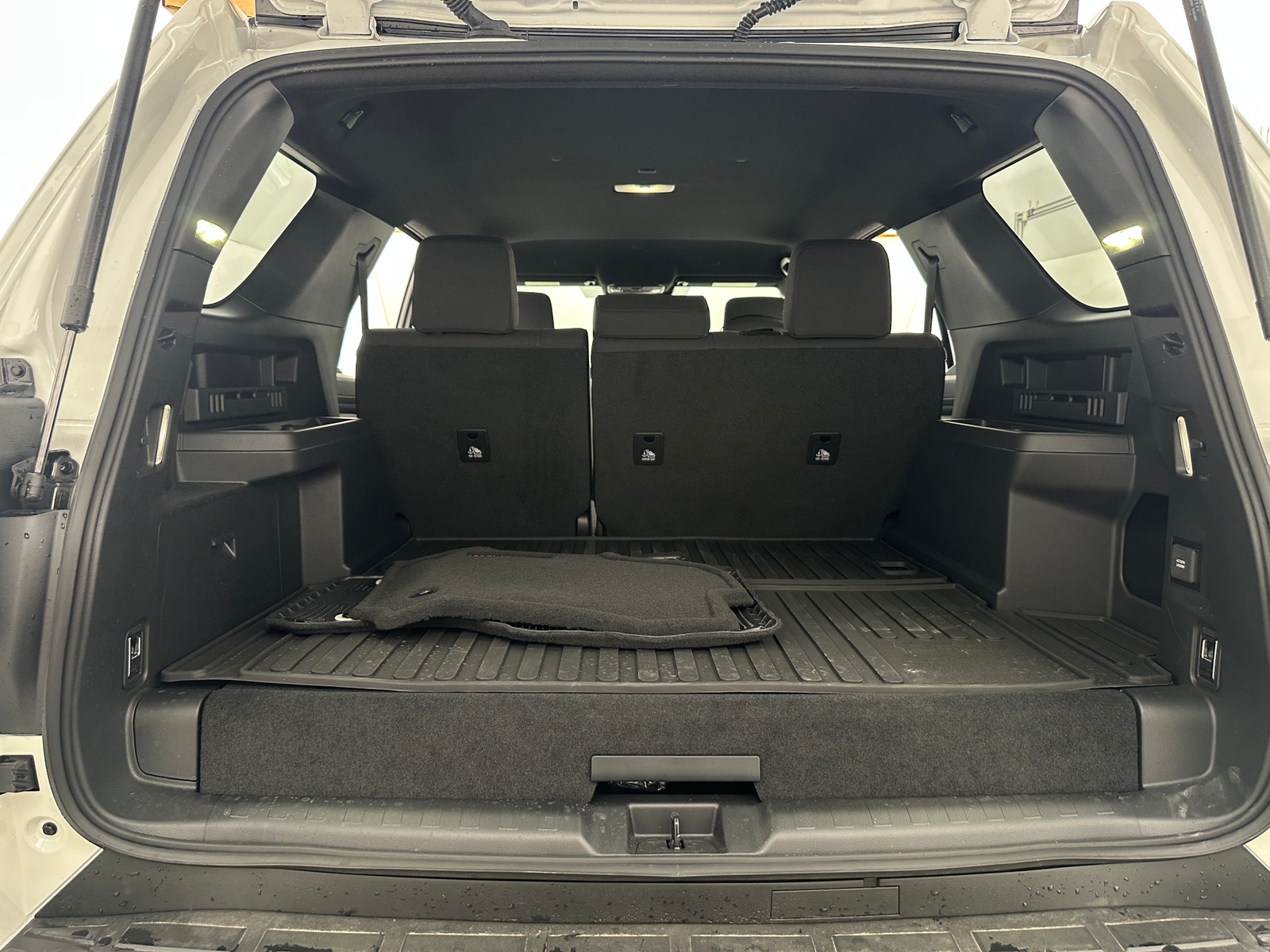 Thumbnail: 2025 Toyota 4Runner - 7