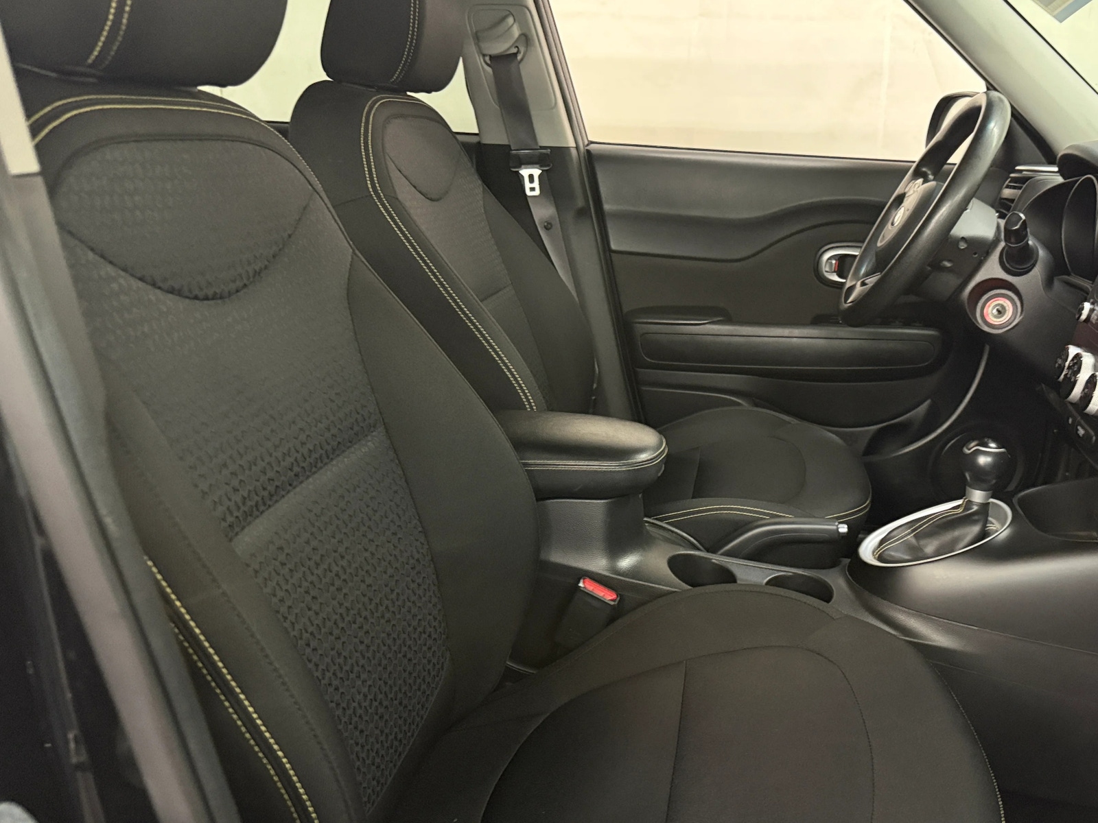 Thumbnail: 2016 Kia Soul - 2