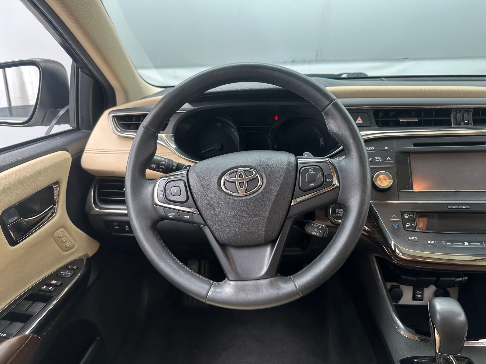 Thumbnail: 2014 Toyota Avalon - 5