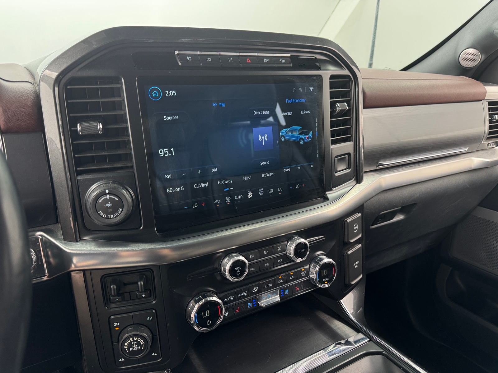 Thumbnail: 2021 Ford Econoline - 3