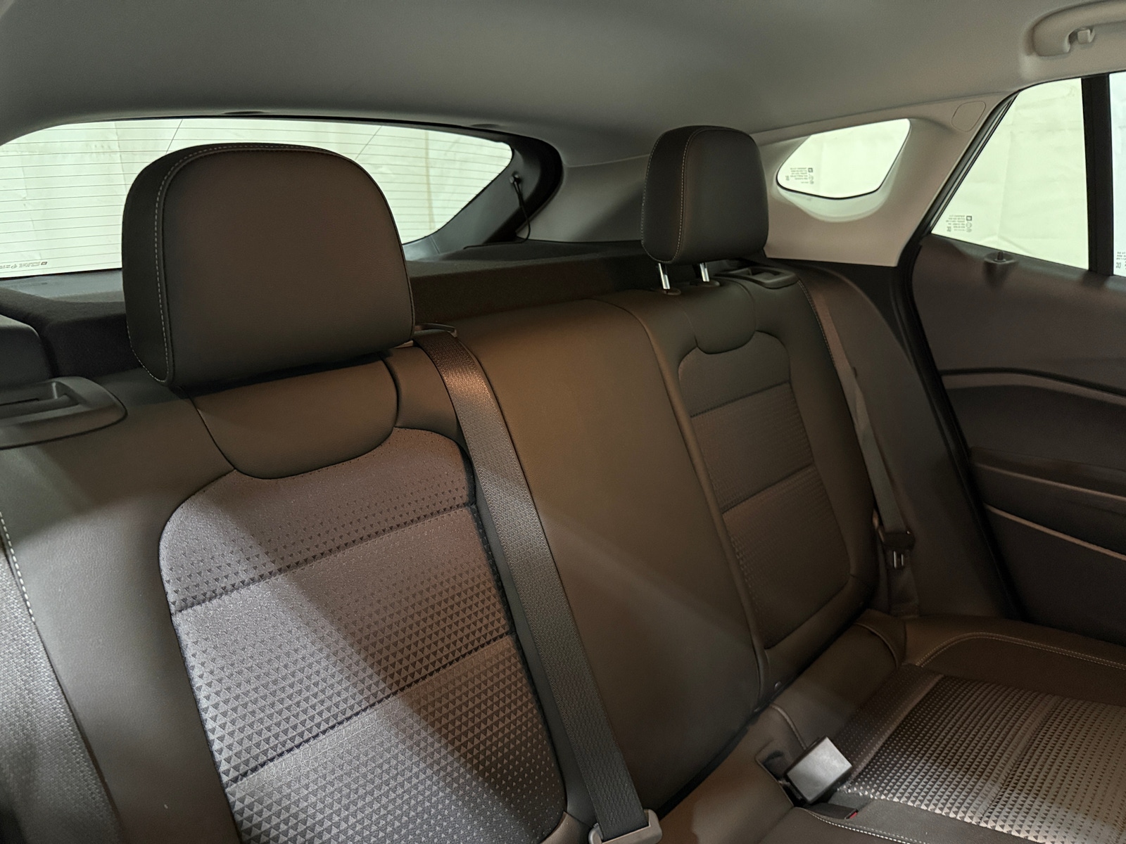 Thumbnail: 2025 Chevrolet Trax - 6