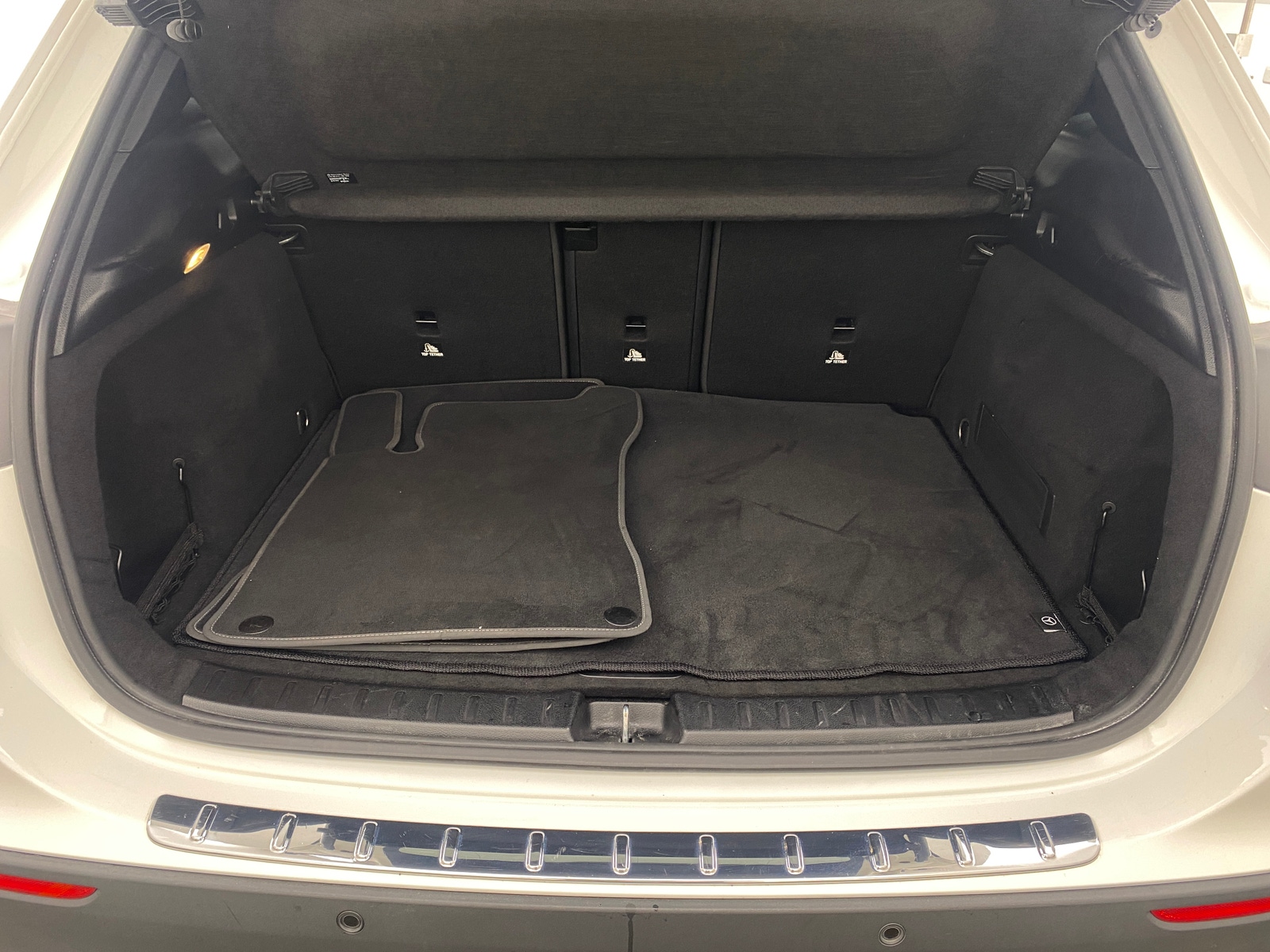 Thumbnail: 2025 Mercedes-Benz GLA - 6