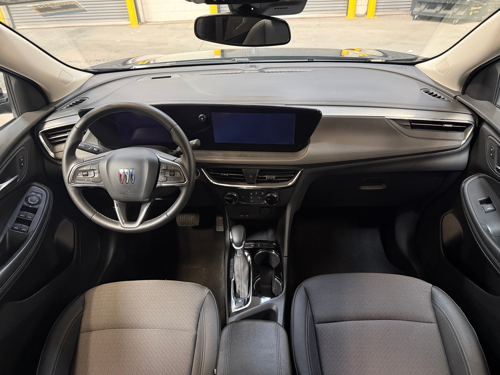 Thumbnail: 2025 Buick Encore GX - 3