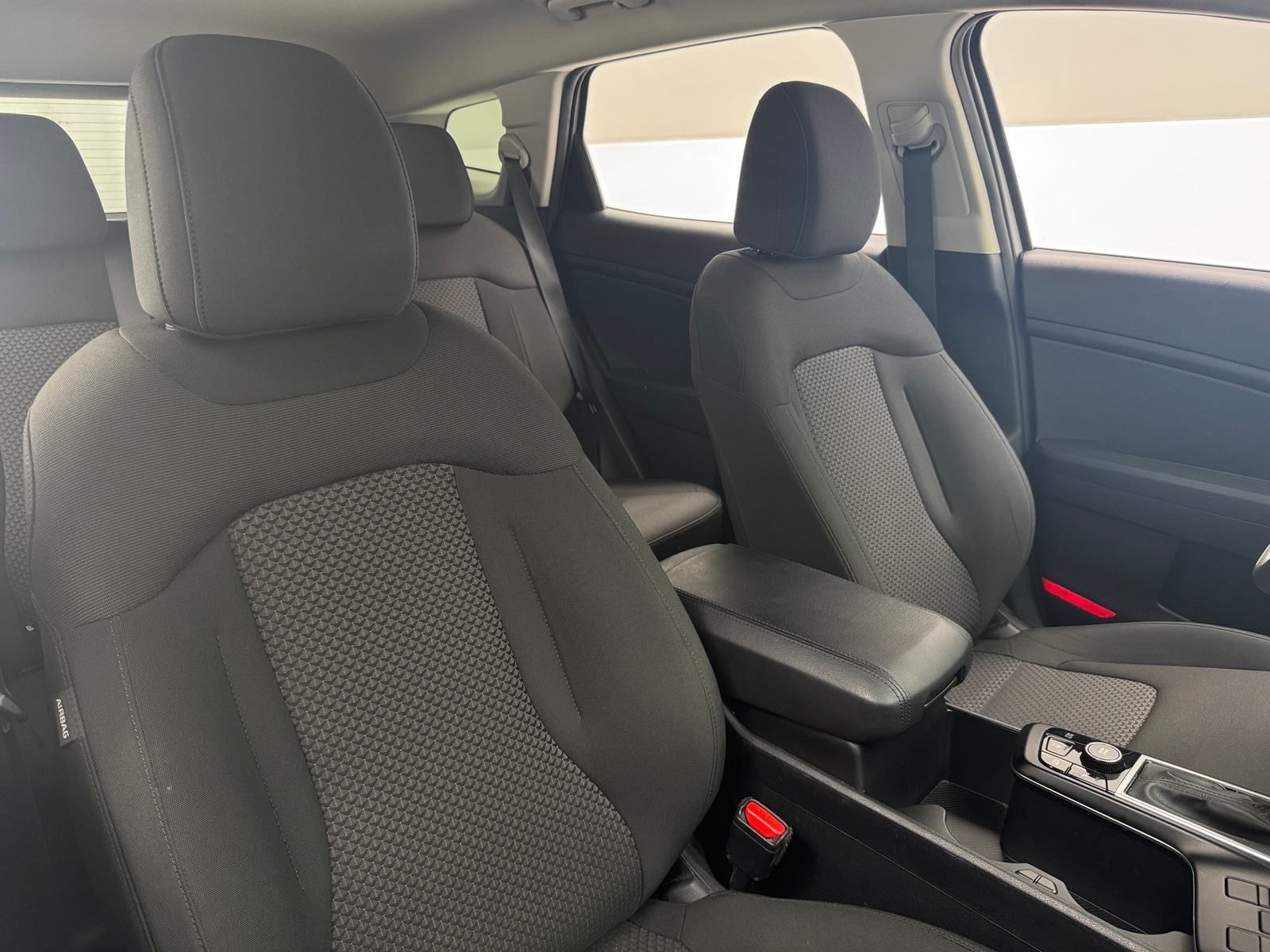 Thumbnail: 2025 Kia Sportage - 2