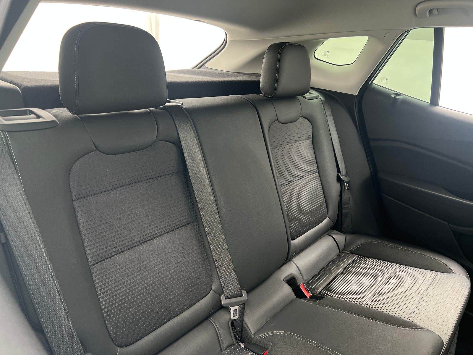 Thumbnail: 2025 Chevrolet Trax - 6