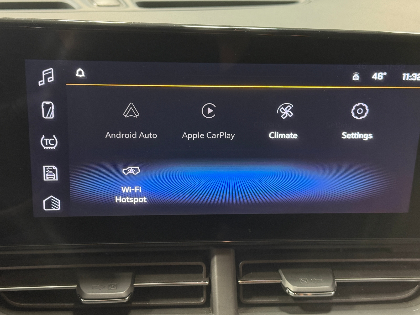 Thumbnail: 2025 Chevrolet Trax - 4