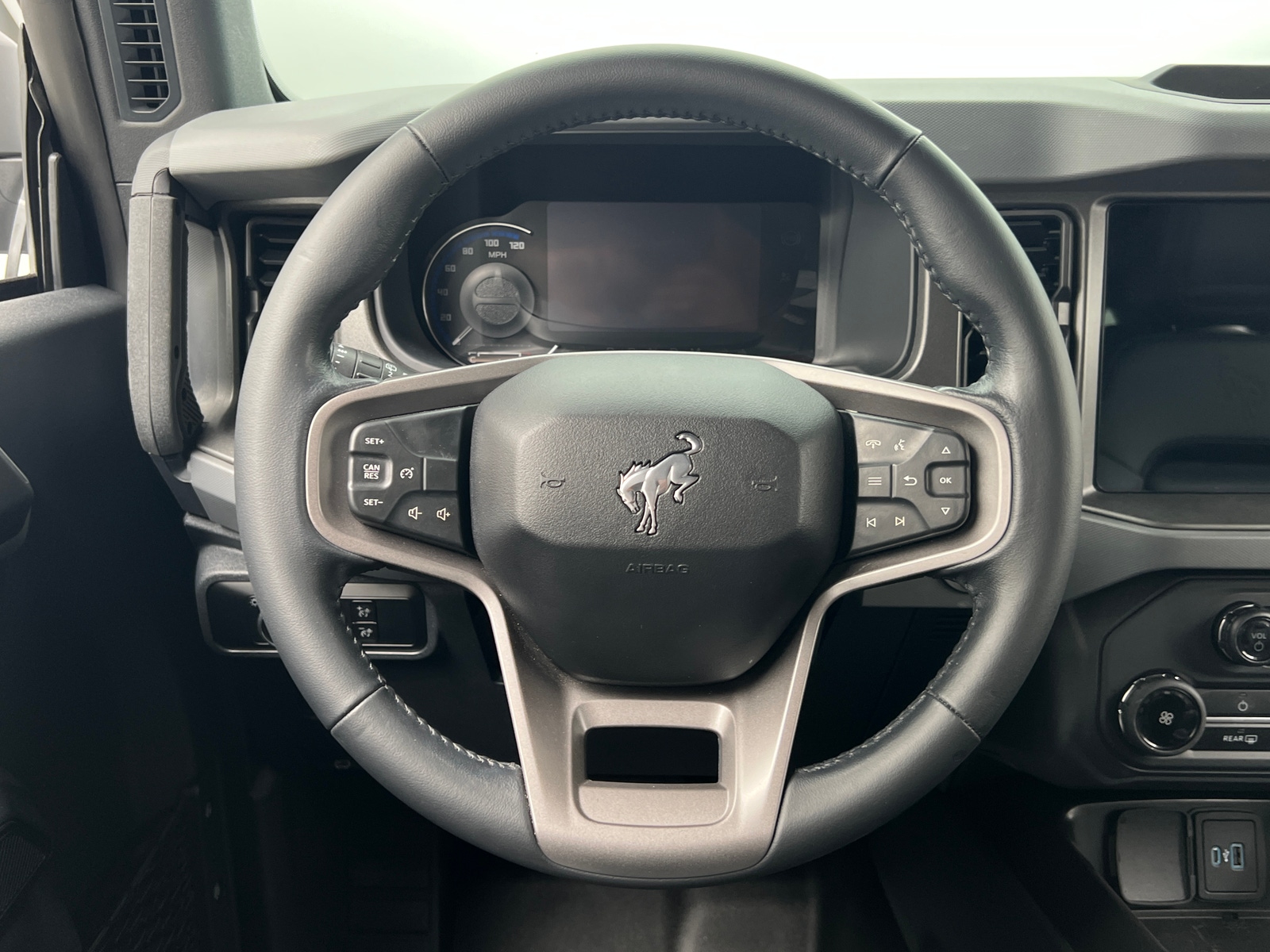 Thumbnail: 2024 Ford Bronco - 4