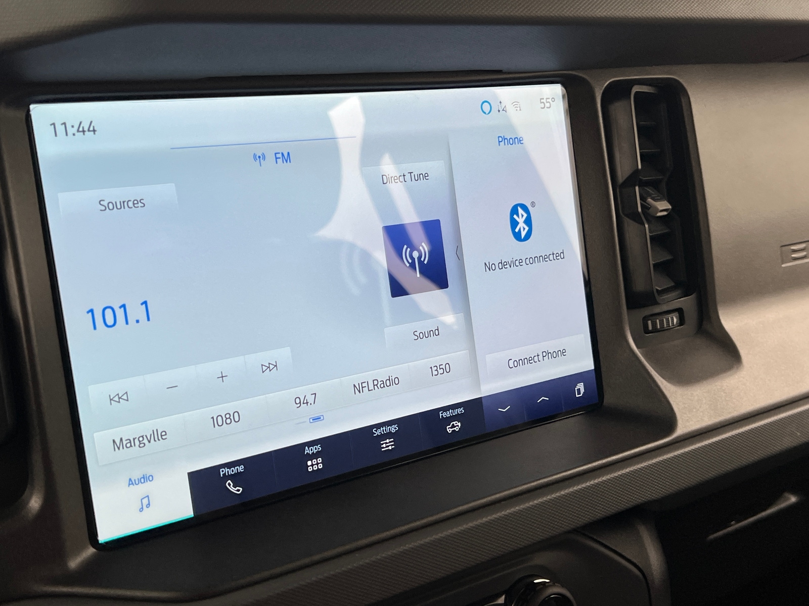 Thumbnail: 2024 Ford Bronco - 3